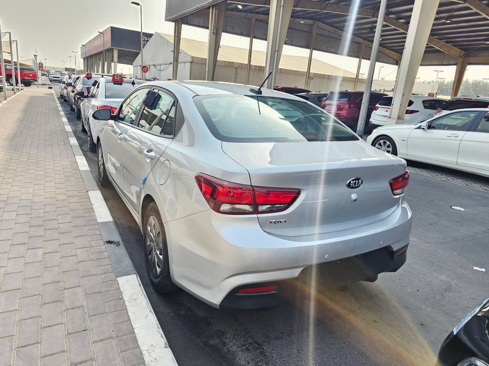 2020 KIA RIO — 42905 Miles — Lot 2LE284170 — Souq - Marhaba Auctions Used Cars - Image 3
