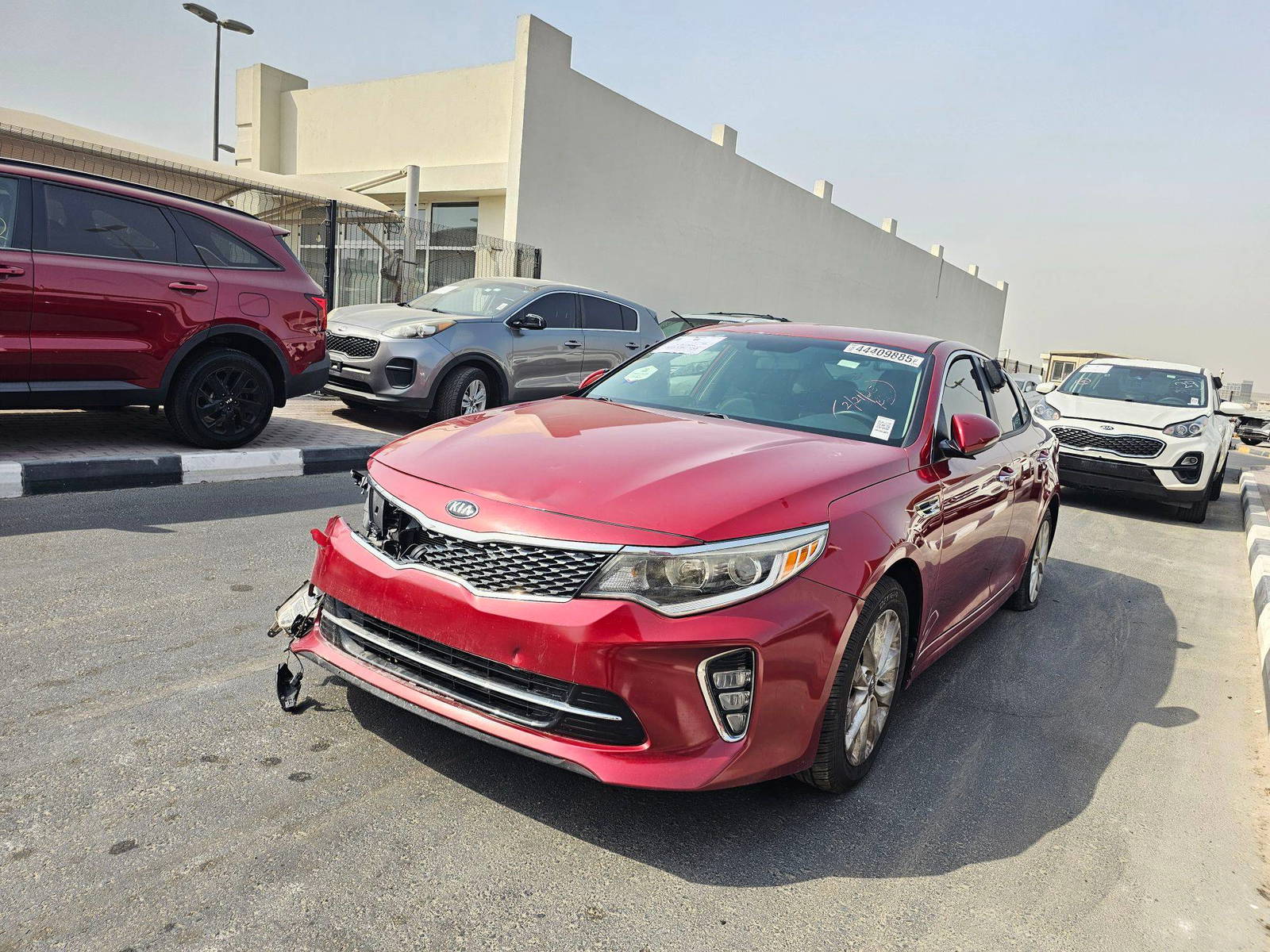 2018 KIA OPTIMA — 137868 Miles — Lot 8JG234860 — Souq - Marhaba Auctions Used Cars - Image 4