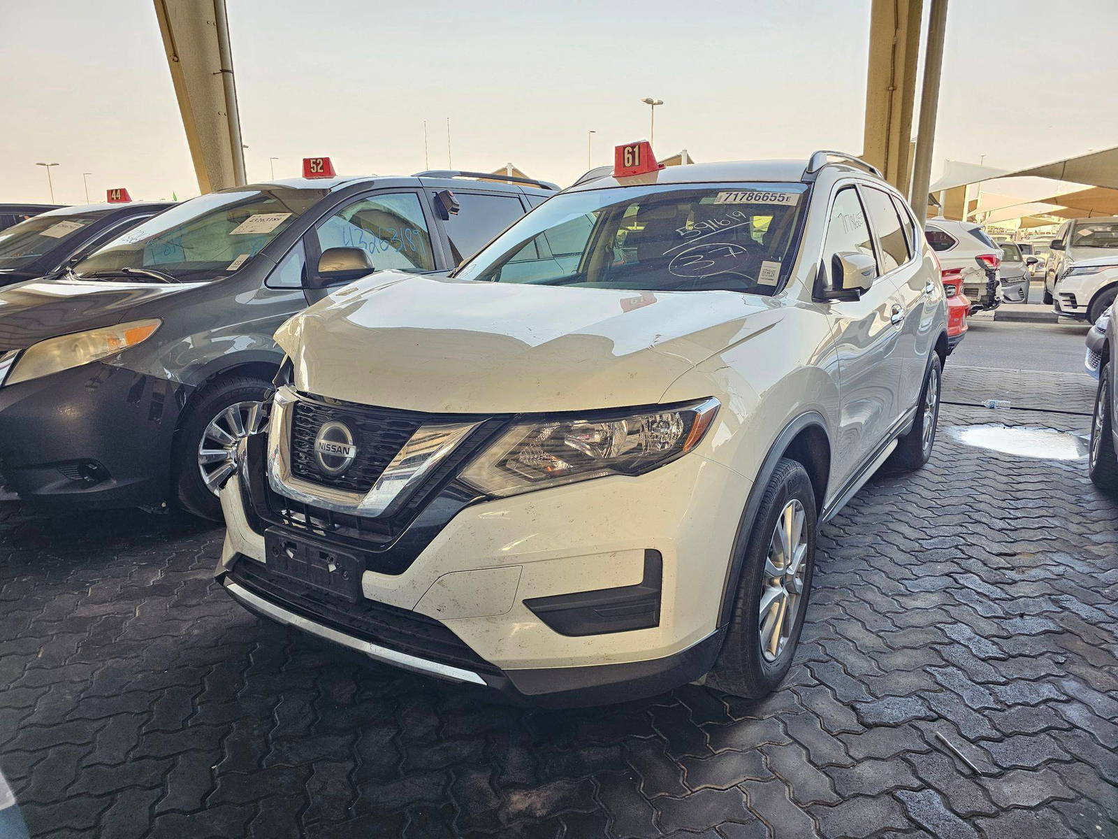 NISSAN ROGUE 2018 - Marhaba Auction Used Cars - Image 5