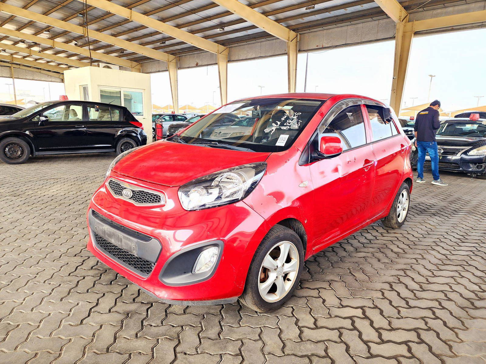 2012 KIA MORNING — 121539 KM — Lot 169813 — Souq - Marhaba Auctions Used Cars - Image 5