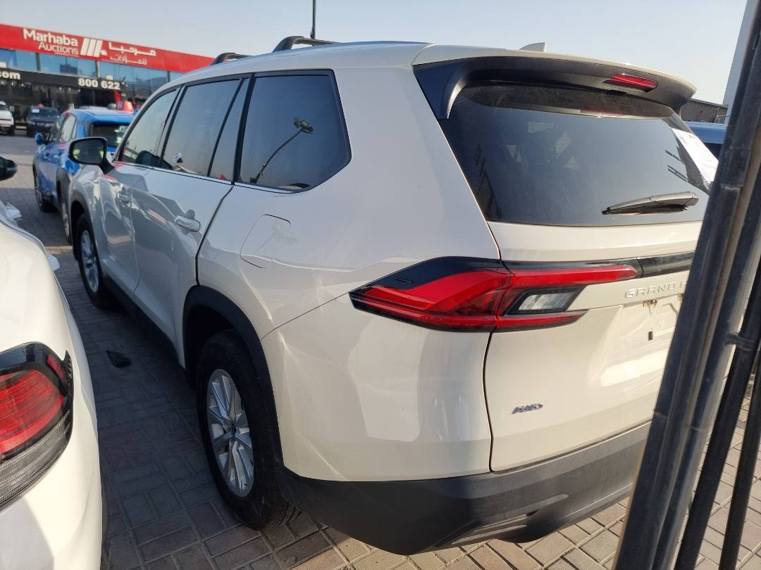 TOYOTA GRAND HIGHLANDER XLE 2024 - Marhaba Auction Used Cars - Image 6