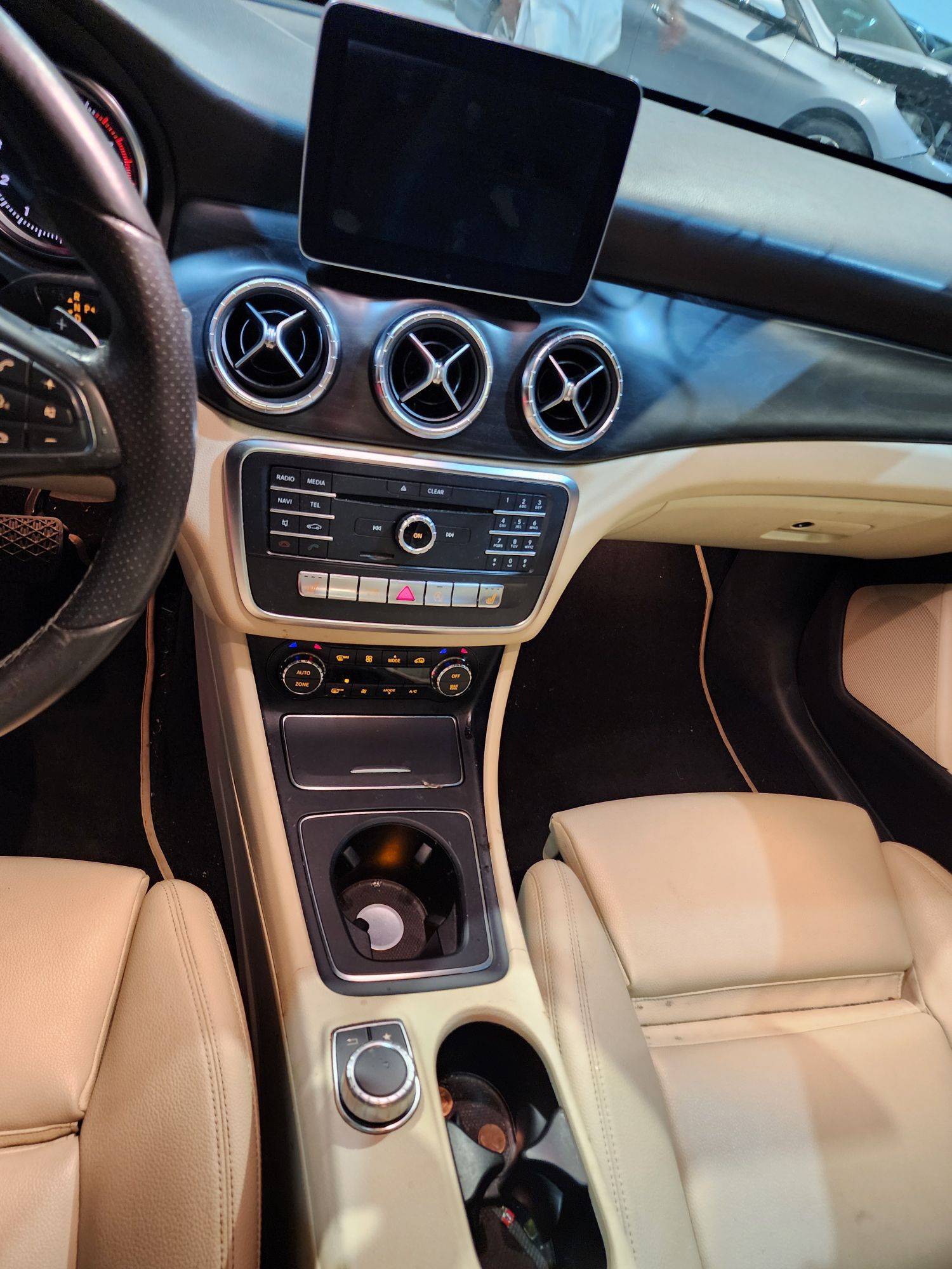 2017 MERCEDES BENZ CLA 250 — 128807 Miles — Lot 57726014 — Al Quoz - Marhaba Auctions Used Cars - Image 11