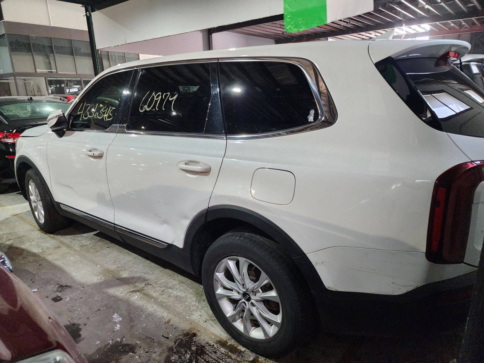 2020 KIA TELLURIDE — 60979 Miles — Lot 029679 — Souq - Marhaba Auctions Used Cars - Image 6