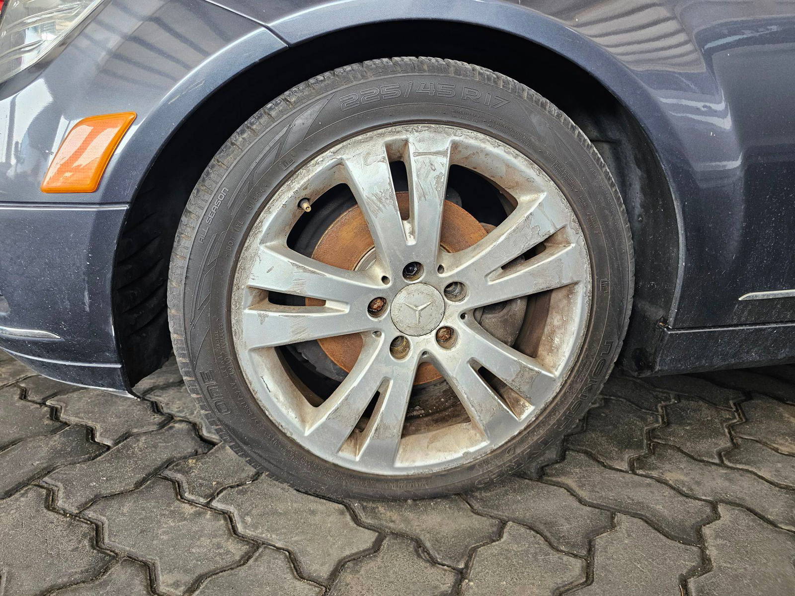 MERCEDES BENZ C300 2011 - Marhaba Auction Used Cars - Image 11