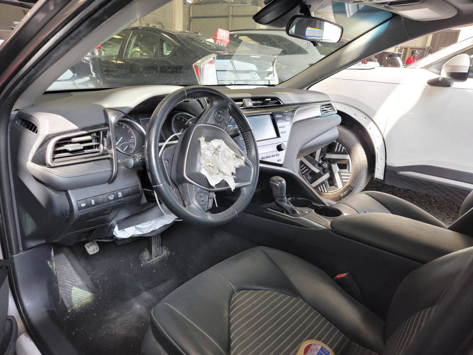 TOYOTA CAMRY 2019 - Marhaba Auction Used Cars - Image 8