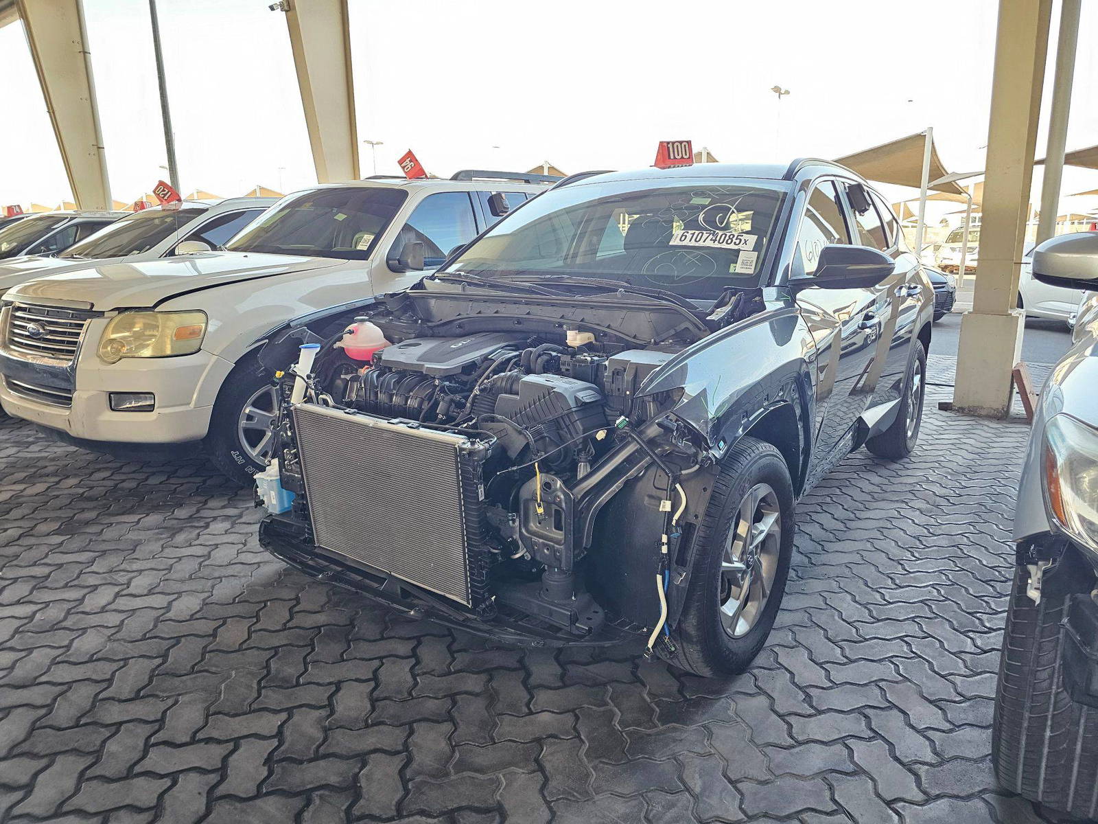 2023 HYUNDAI TUCSON — sold — 11450 Miles — Lot E0PH288297 — Souq - Marhaba Auctions Used Cars - Image 3