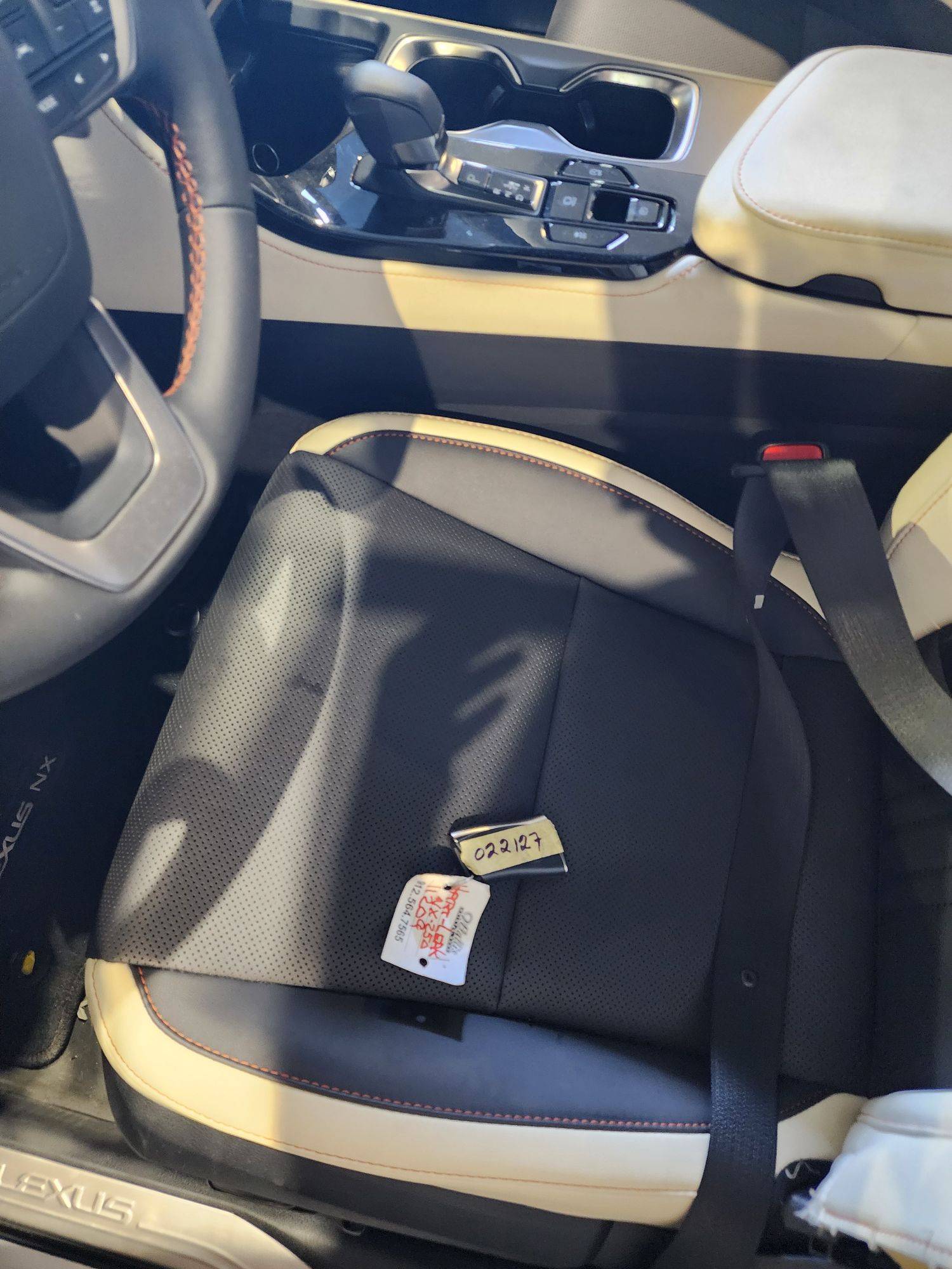 2024 LEXUS NX 250 — 1596 Miles — Lot 39394073 — Al Quoz - Marhaba Auctions Used Cars - Image 12