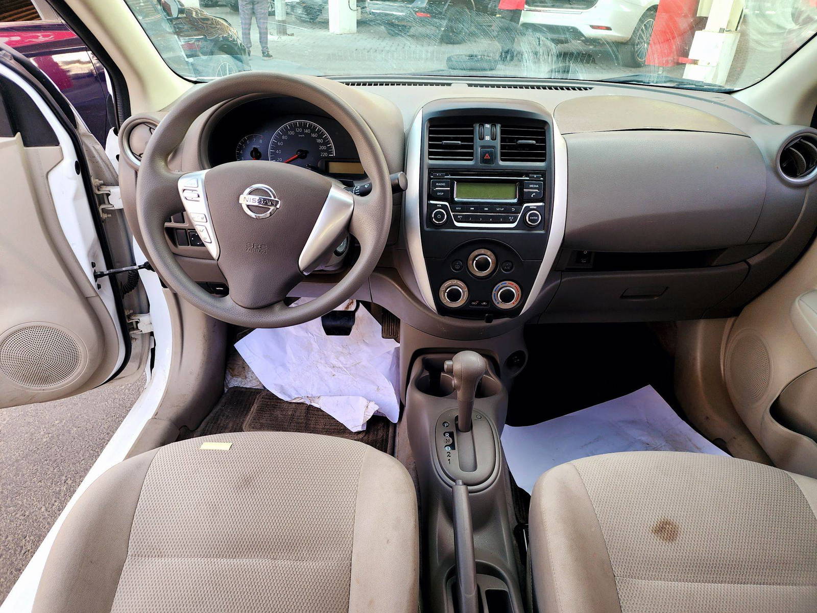 2022 NISSAN SUNNY — 72053 KM — Lot NG135346 — Souq - Marhaba Auctions Used Cars - Image 7