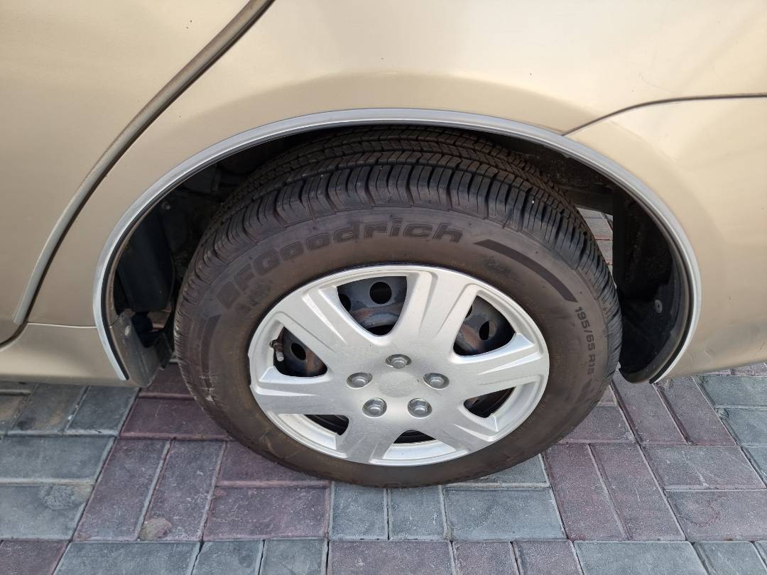 2010 TOYOTA COROLLA — 180631 Miles — Lot AZ239582 — Ind. 12 - Marhaba Auctions Used Cars - Image 11