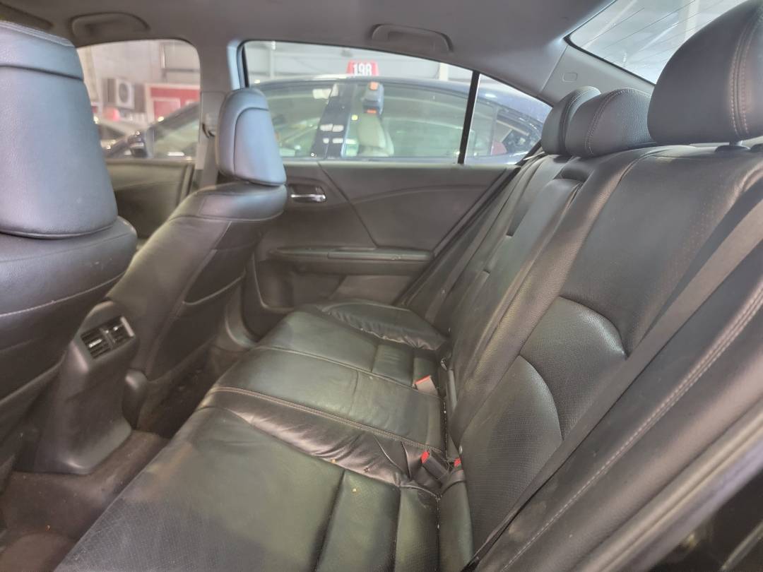 2016 HONDA ACCORD — 161592 Miles — Lot 72773194 — Main - Marhaba Auctions Used Cars - Image 7