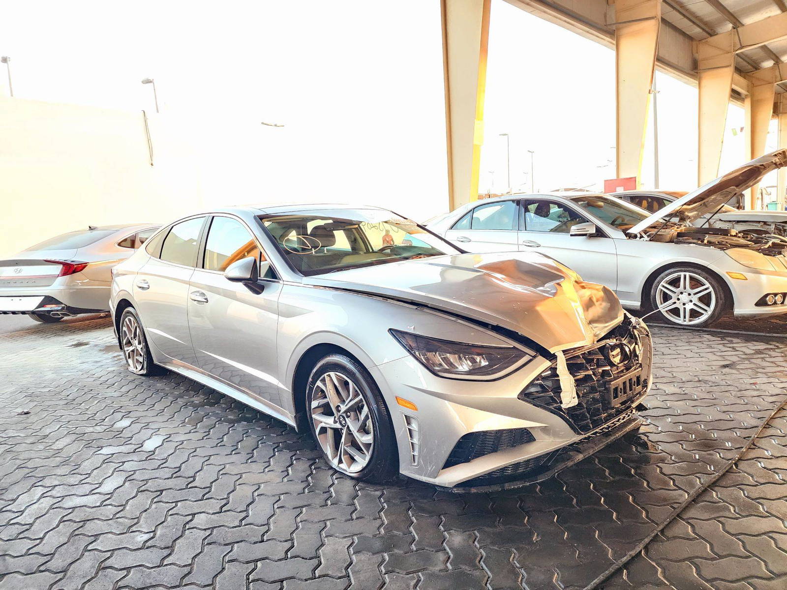 2021 HYUNDAI SONATA — 101637 Miles — Lot 66807494 — Souq - Marhaba Auctions Used Cars - Image 4