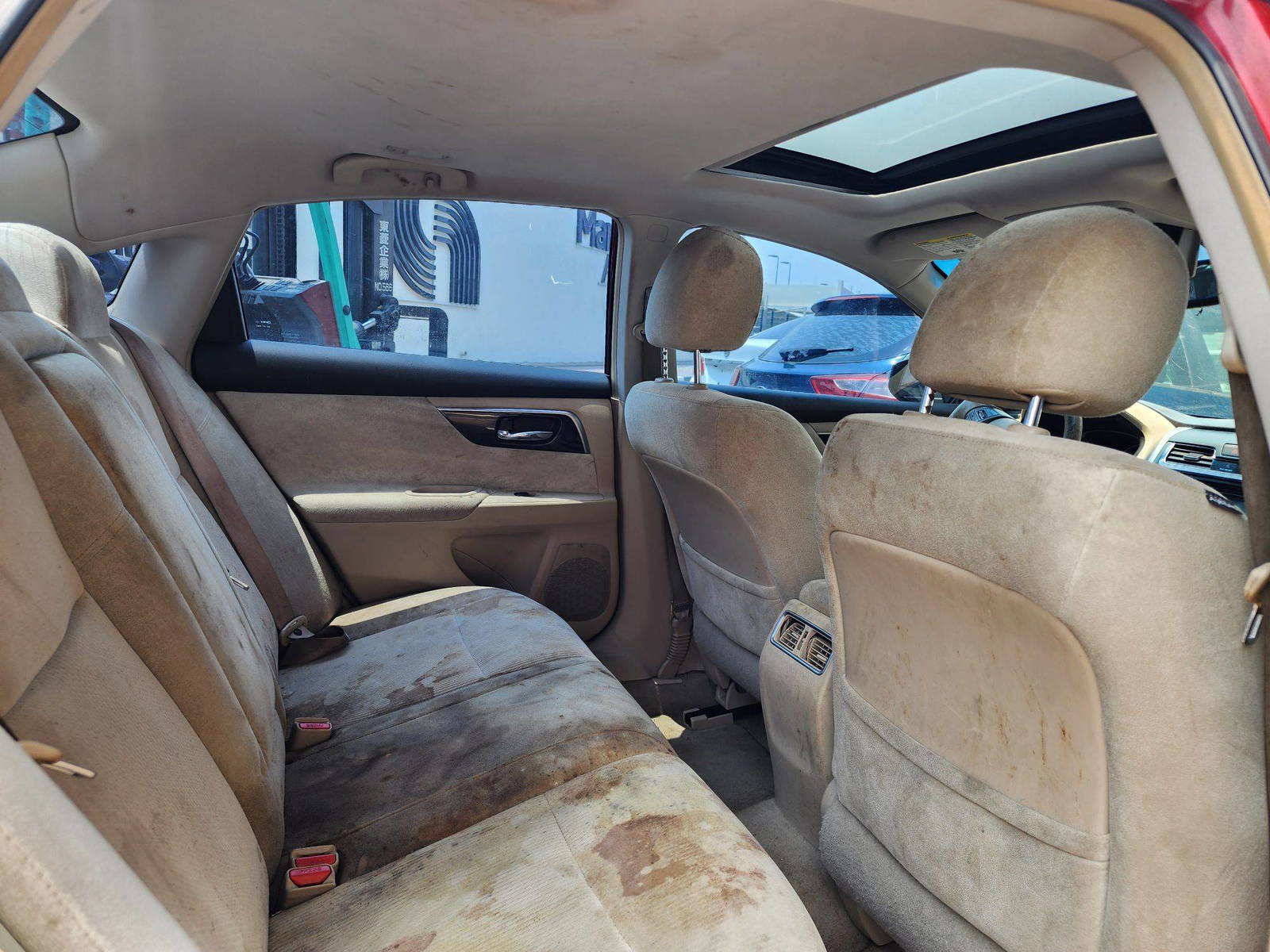2013 NISSAN ALTIMA — 201583 Miles — Lot 47477 — Souq - Marhaba Auctions Used Cars - Image 4