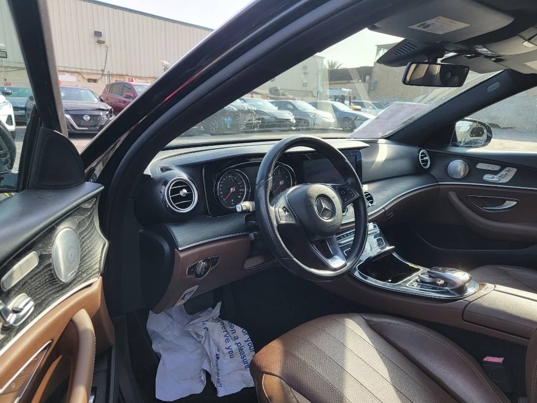2017 MERCEDES BENZ E-300 — 157223 KM — Lot A077253 — Main - Marhaba Auctions Used Cars - Image 6