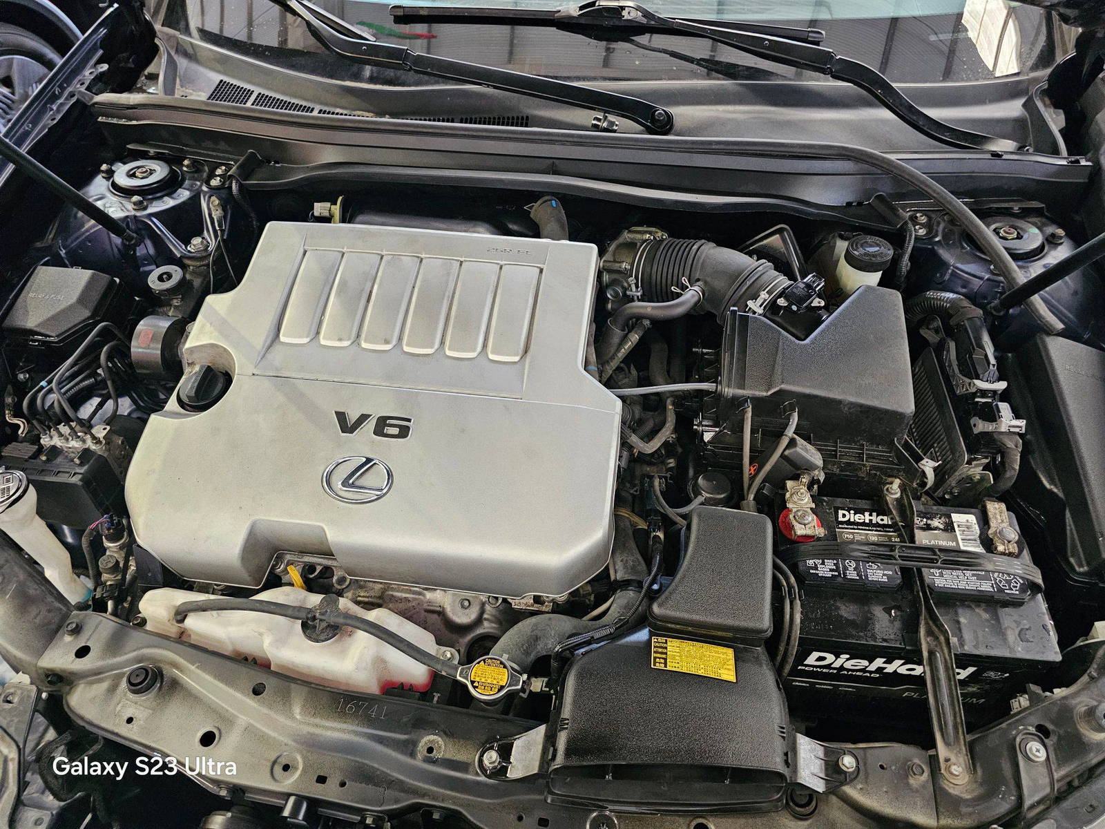 LEXUS ES 350 2014 - Marhaba Auction Used Cars - Image 11