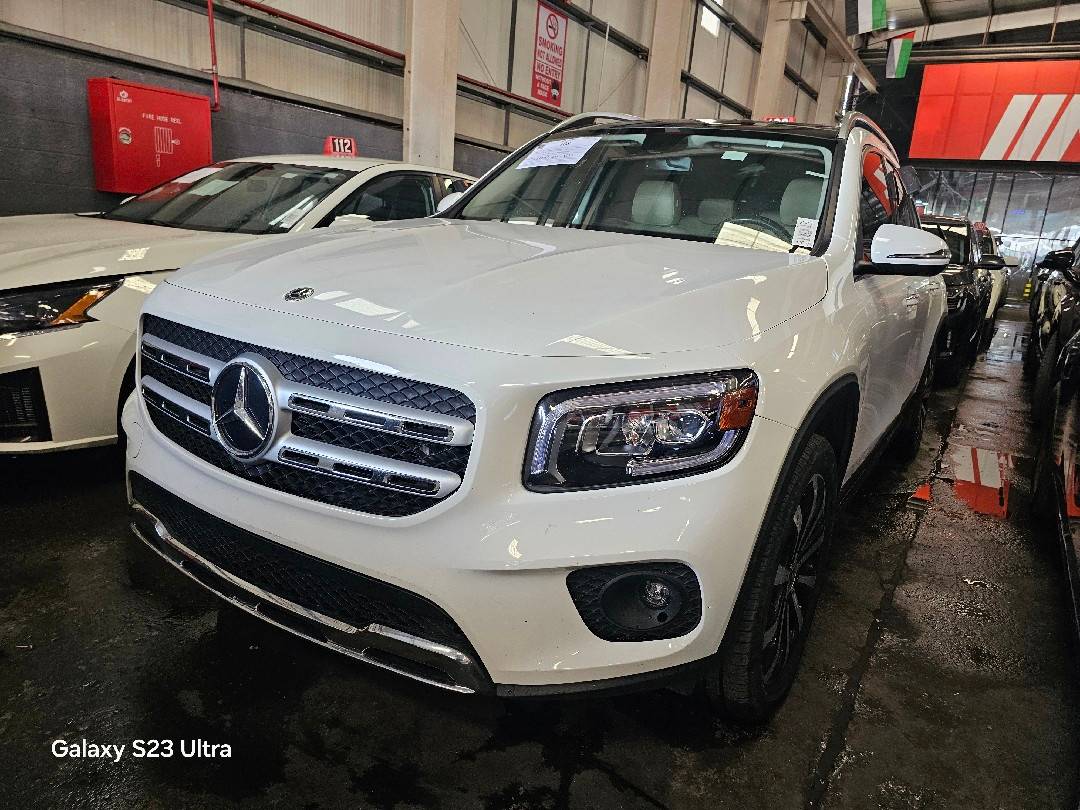 MERCEDES BENZ GLB 250
