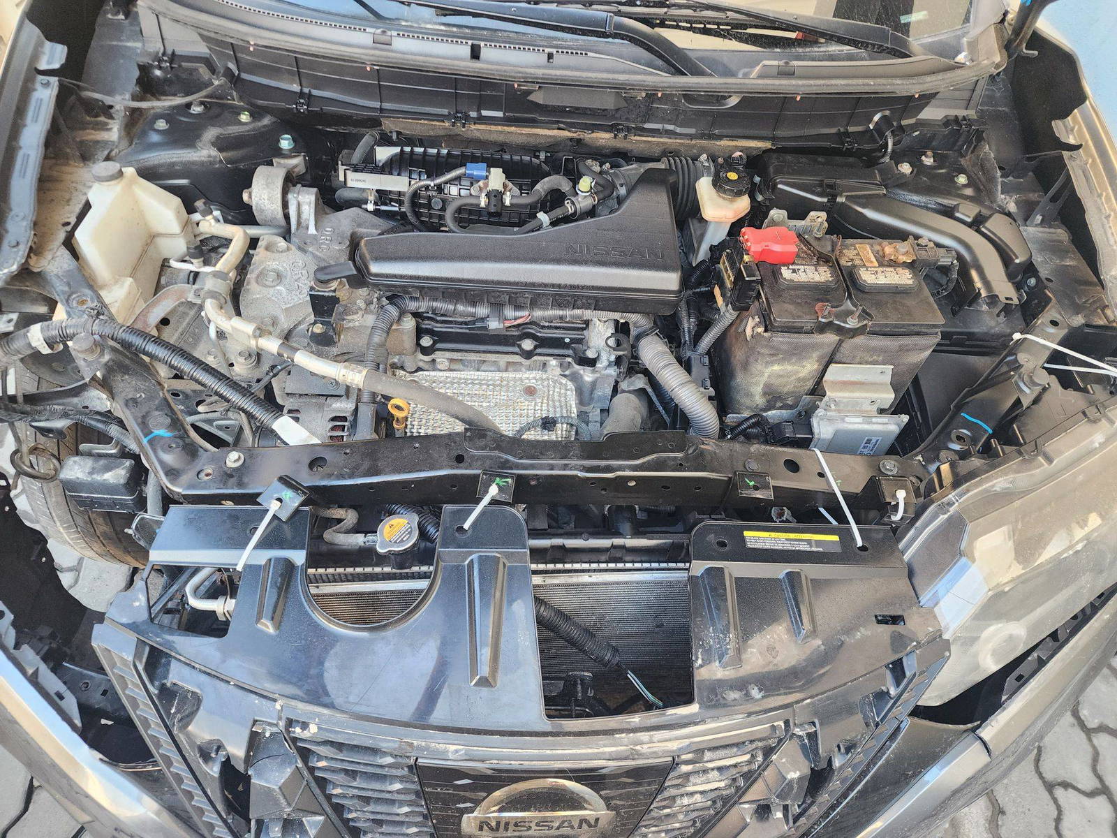 2017 NISSAN ROGUE — 100610 Miles — Lot 74457 — Al Quoz - Marhaba Auctions Used Cars - Image 11
