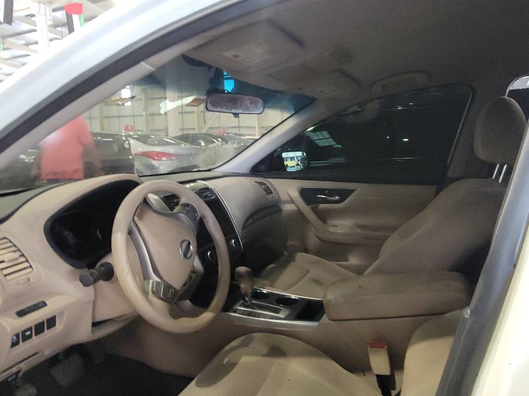 2015 NISSAN ALTIMA — 110961 Miles — Lot FC268396 — Main - Marhaba Auctions Used Cars - Image 6