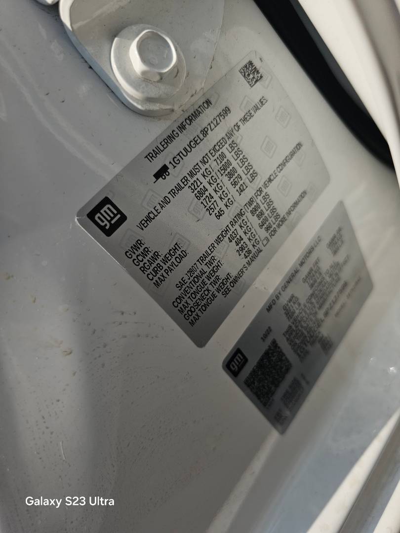 2023 GMC SIERRA — 28718 Miles — Lot Z127599 — Main - Marhaba Auctions Used Cars - Image 9