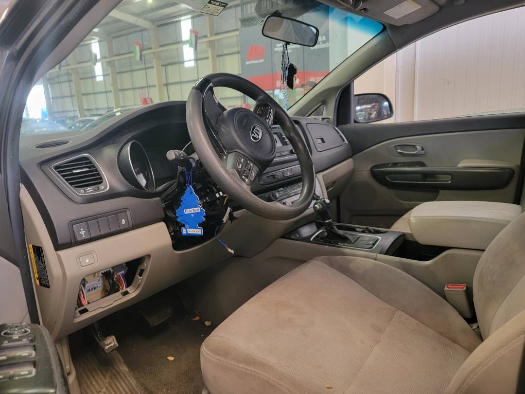 2015 KIA SEDONA — 93598 Miles — Lot 38973270 — Main - Marhaba Auctions Used Cars - Image 8