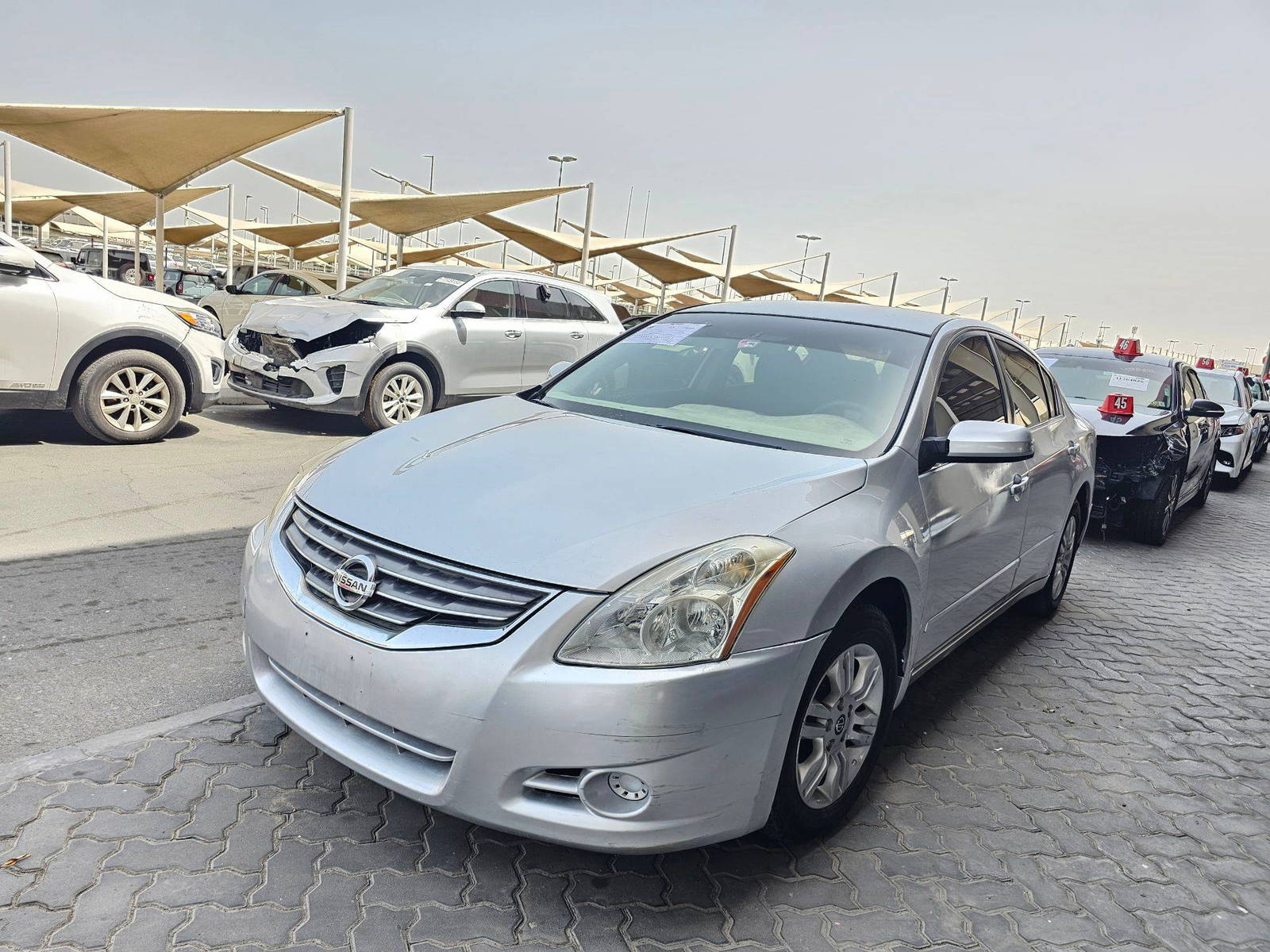 2012 NISSAN ALTIMA — 256821 KM — Lot P4CN466482 — Souq - Marhaba Auctions Used Cars - Image 5