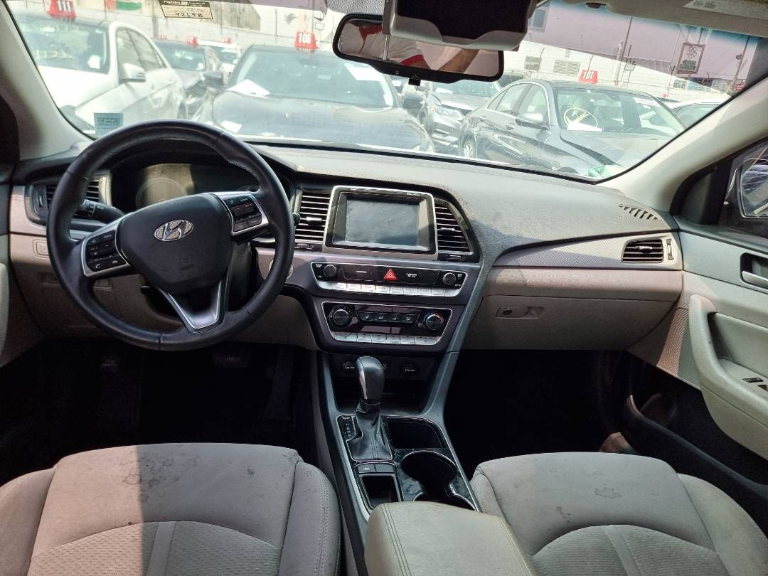 HYUNDAI SONATA 2018 - Marhaba Auction Used Cars - Image 8