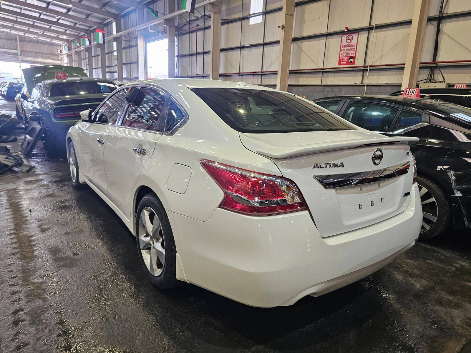 2014 NISSAN ALTIMA — 216426 Miles — Lot C182706 — Main - Marhaba Auctions Used Cars - Image 5