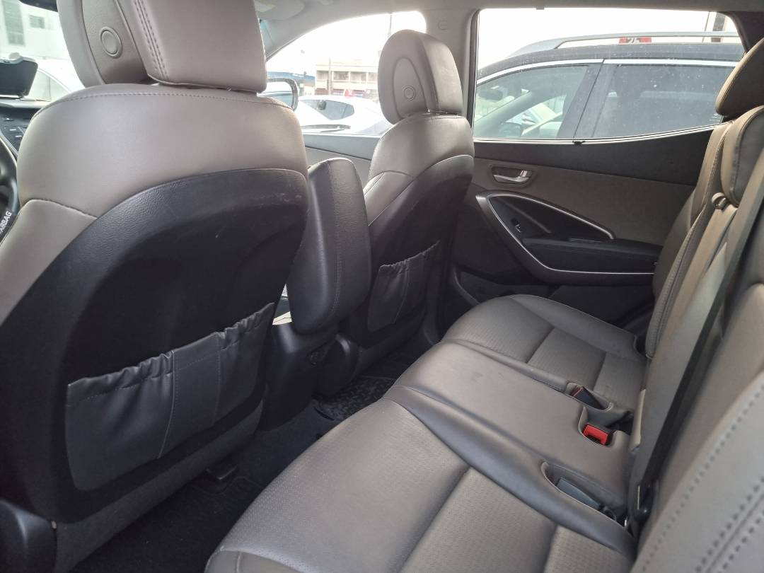 HYUNDAI SANTA FE SPORT 2016 - Marhaba Auction Used Cars - Image 7