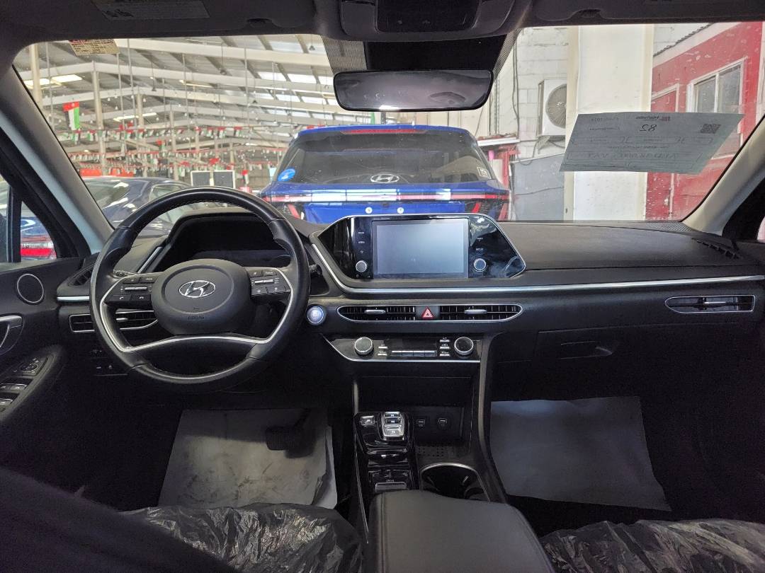 2022 HYUNDAI SONATA — 25592 KM — Lot 2NA191670 — Main - Marhaba Auctions Used Cars - Image 8
