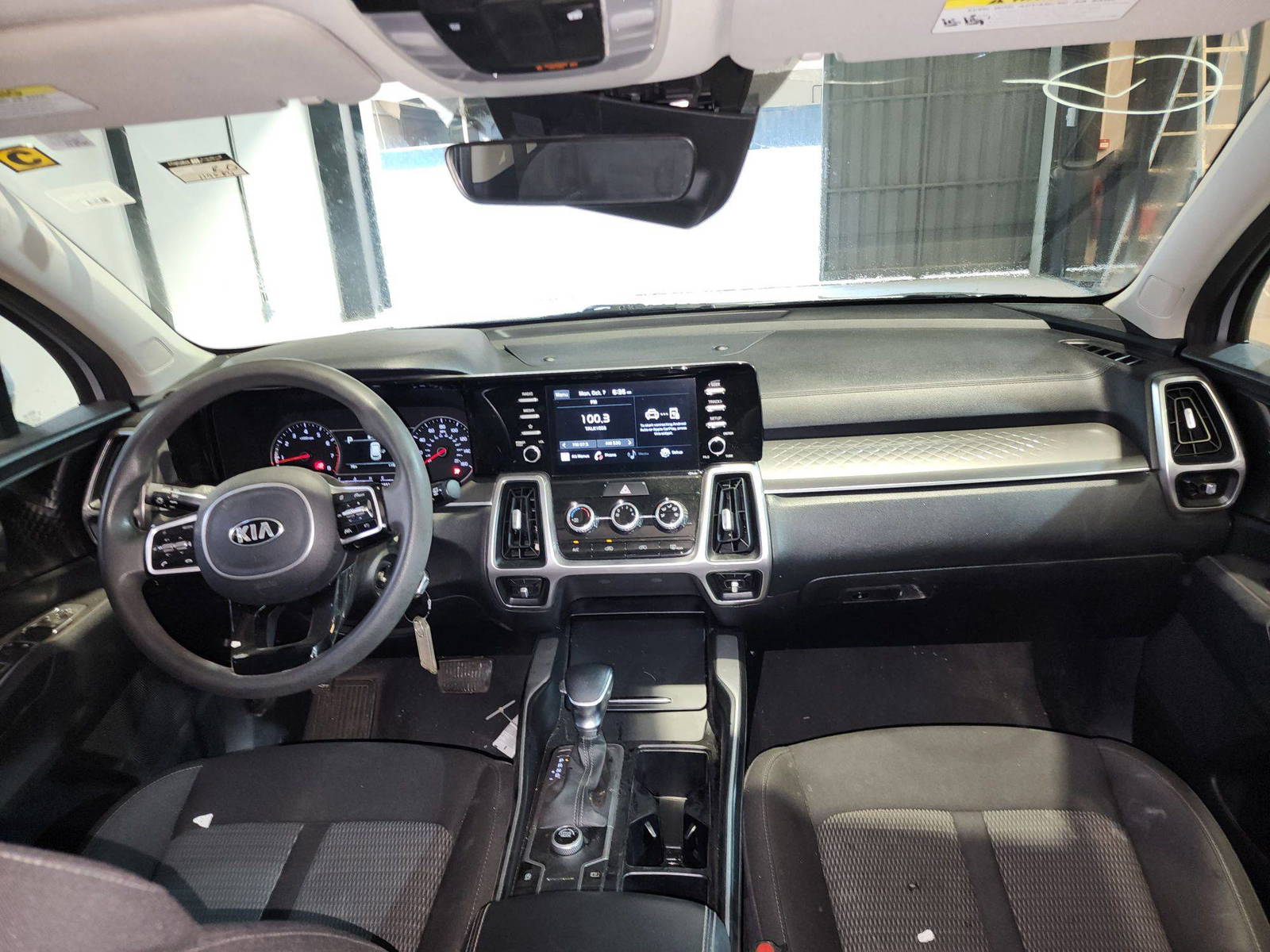 2021 KIA SORENTO — 119284 Miles — Lot 47164794 — Al Quoz - Marhaba Auctions Used Cars - Image 9