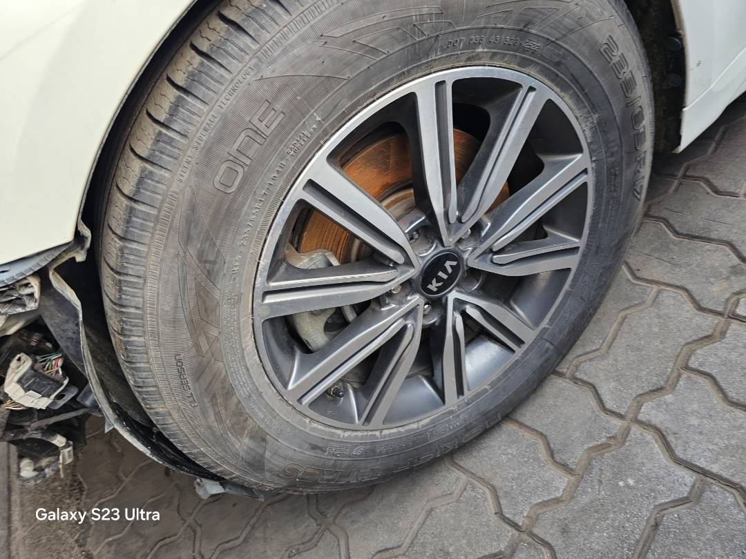2019 KIA OPTIMA — 176798 Miles — Lot G373875 — Main - Marhaba Auctions Used Cars - Image 6
