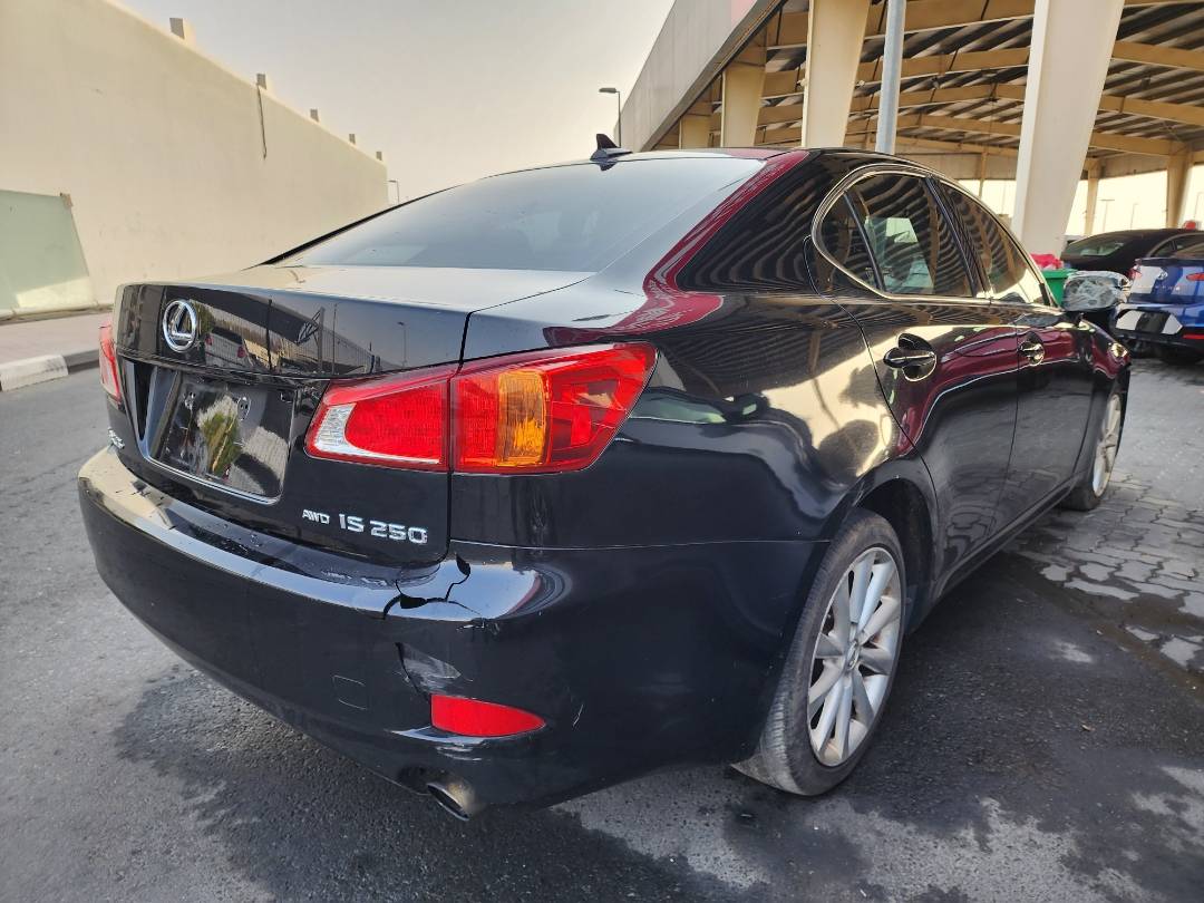 2009 LEXUS IS 250 — 225134 Miles — Lot 52791364 — Souq - Marhaba Auctions Used Cars - Image 5