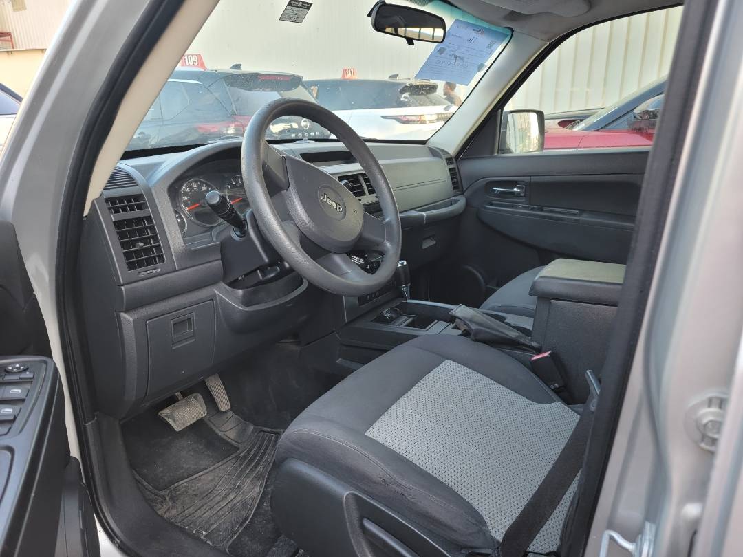 2010 JEEP LIBERTY — 129605 Miles — Lot W177193 — Main - Marhaba Auctions Used Cars - Image 6