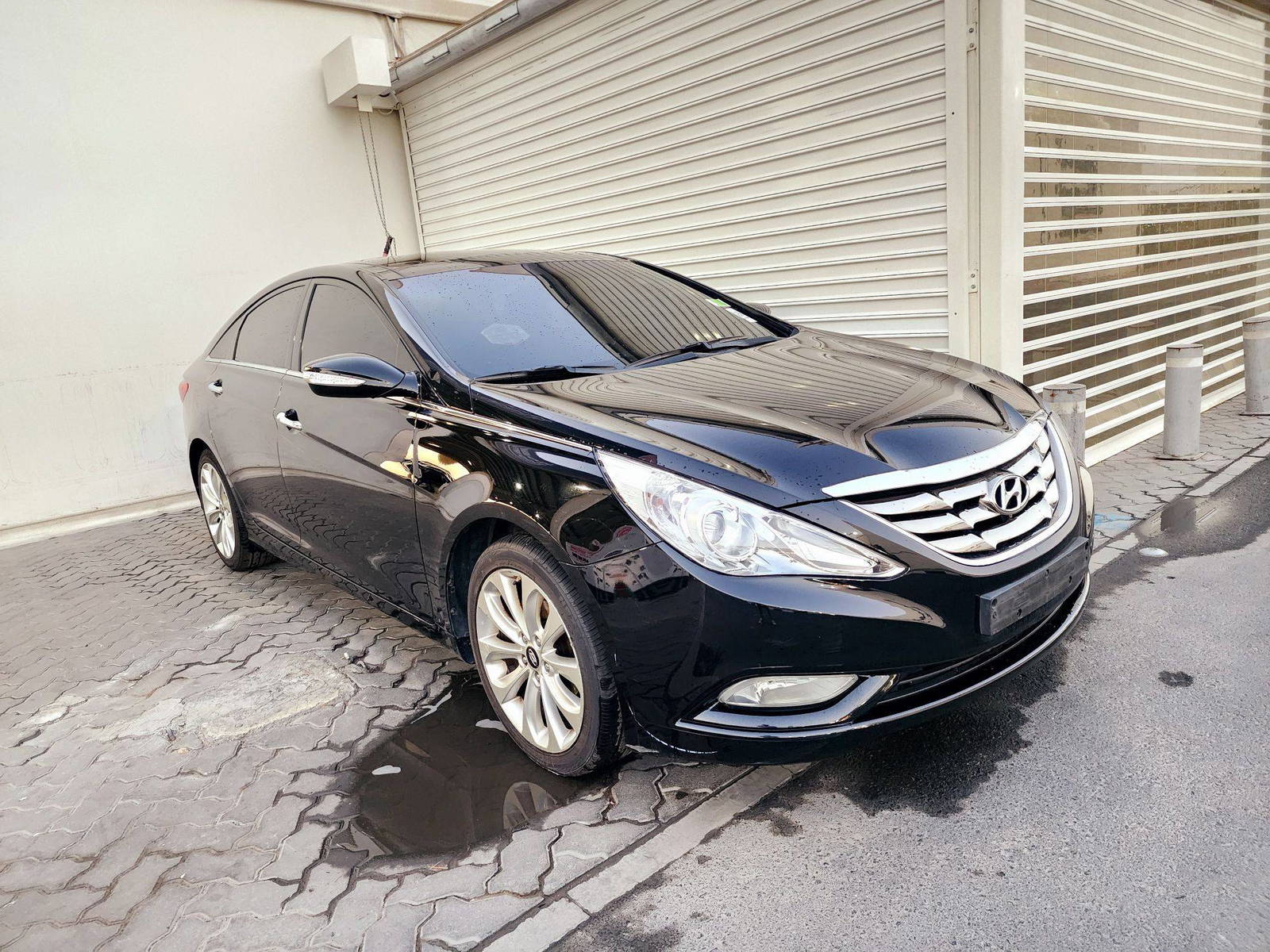 2011 HYUNDAI SONATA — 140444 KM — Lot 235097 — Souq - Marhaba Auctions Used Cars - Image 3