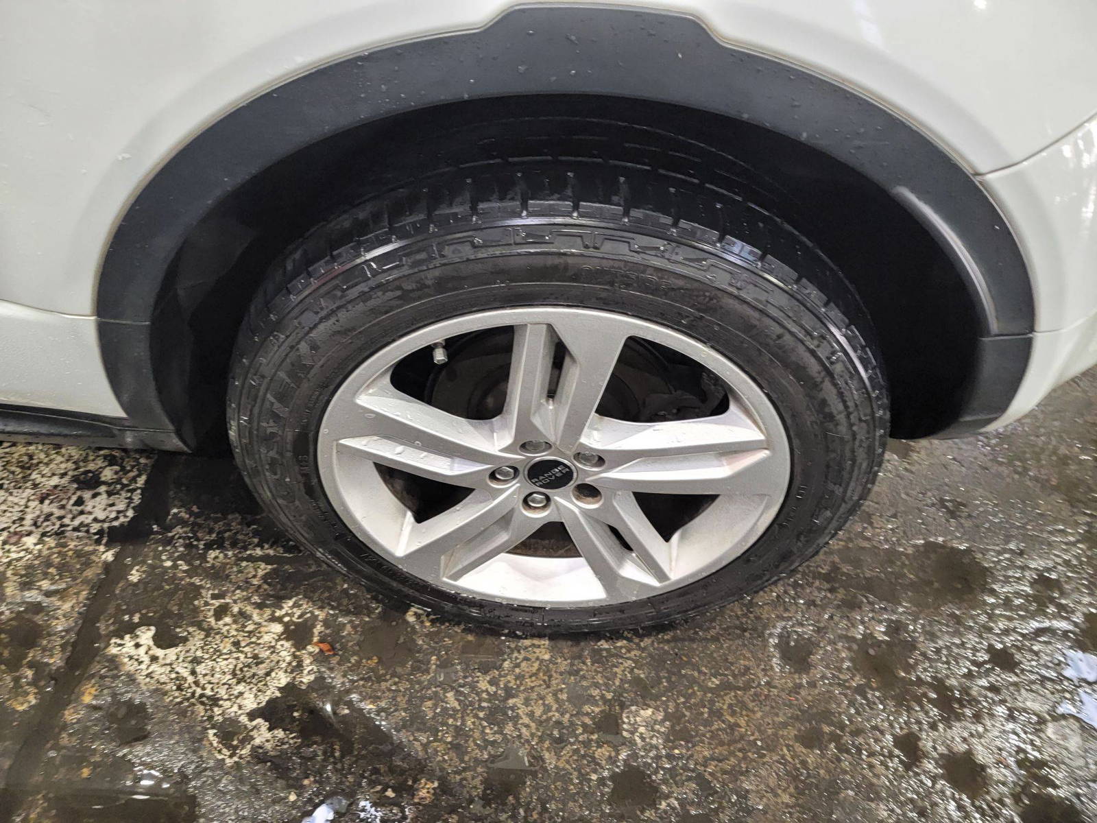 LAND ROVER RANGE ROVER EVOQUE 2012 - Marhaba Auction Used Cars - Image 6