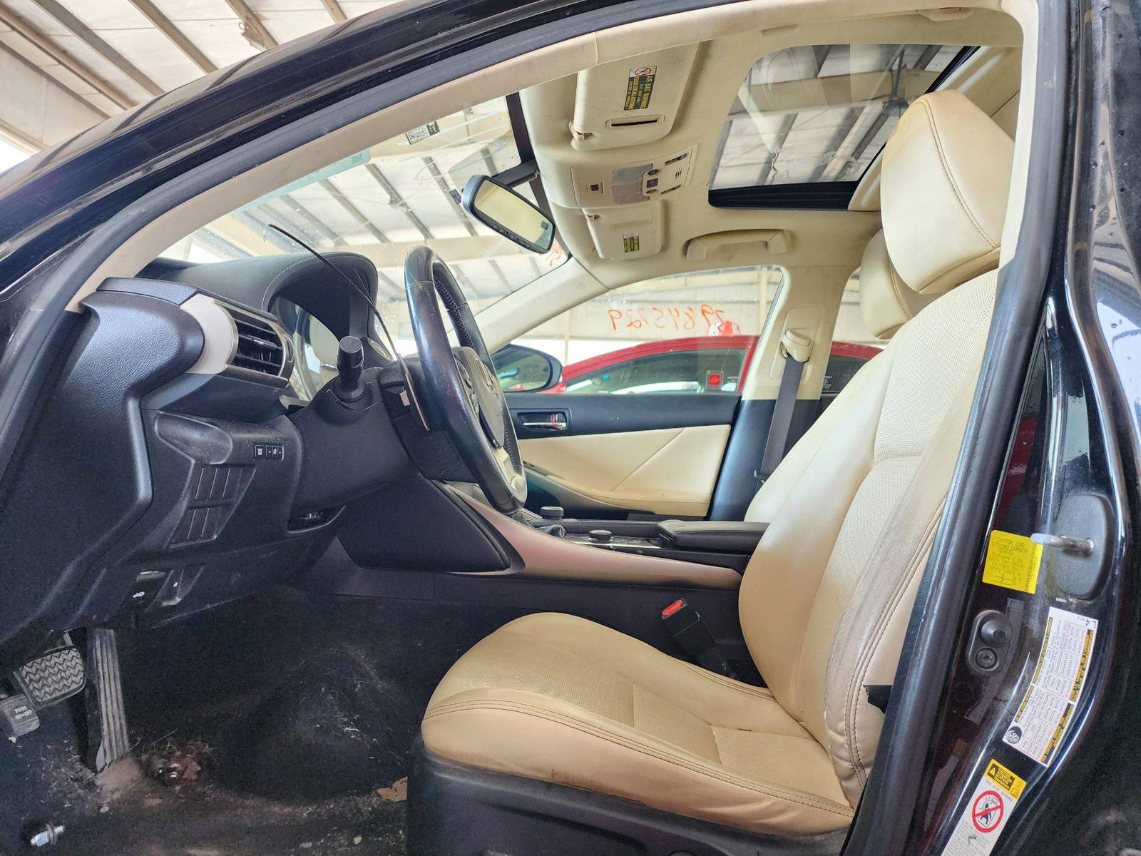 2014 LEXUS IS 250 — 175698 Miles — Lot 24E5011203 — Souq - Marhaba Auctions Used Cars - Image 9