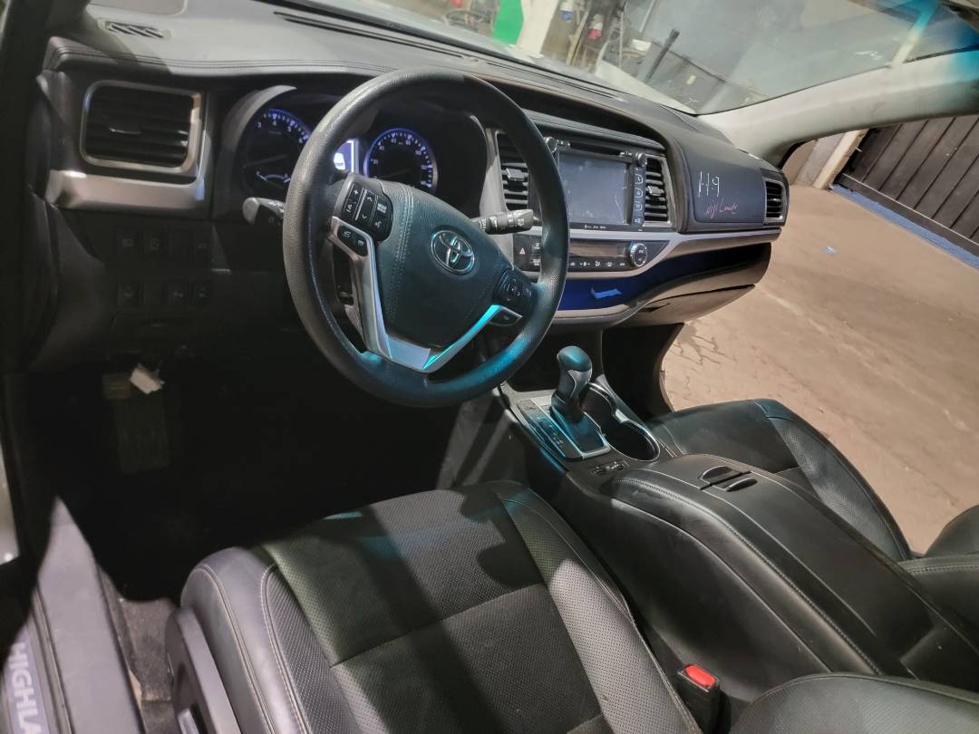 2017 TOYOTA HIGHLANDER — 18583 Miles — Lot S445920 - Marhaba Auctions Used Cars - Image 5