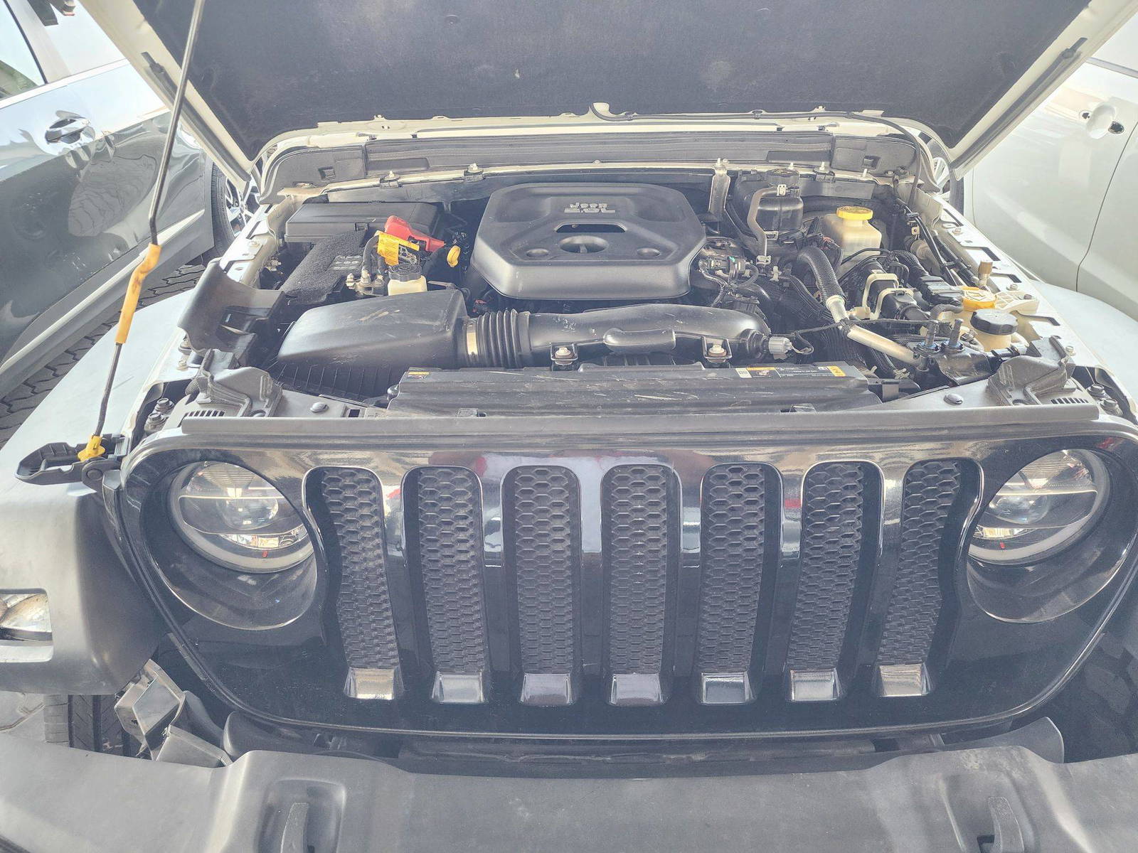 2022 JEEP WRANGLER — 37131 Miles — Lot 4NW200186 — Souq - Marhaba Auctions Used Cars - Image 11
