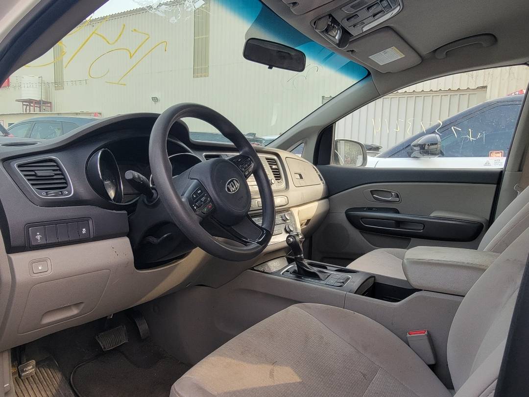 2016 KIA SEDONA — 107911 Miles — Lot 8G6101548 — Main - Marhaba Auctions Used Cars - Image 6