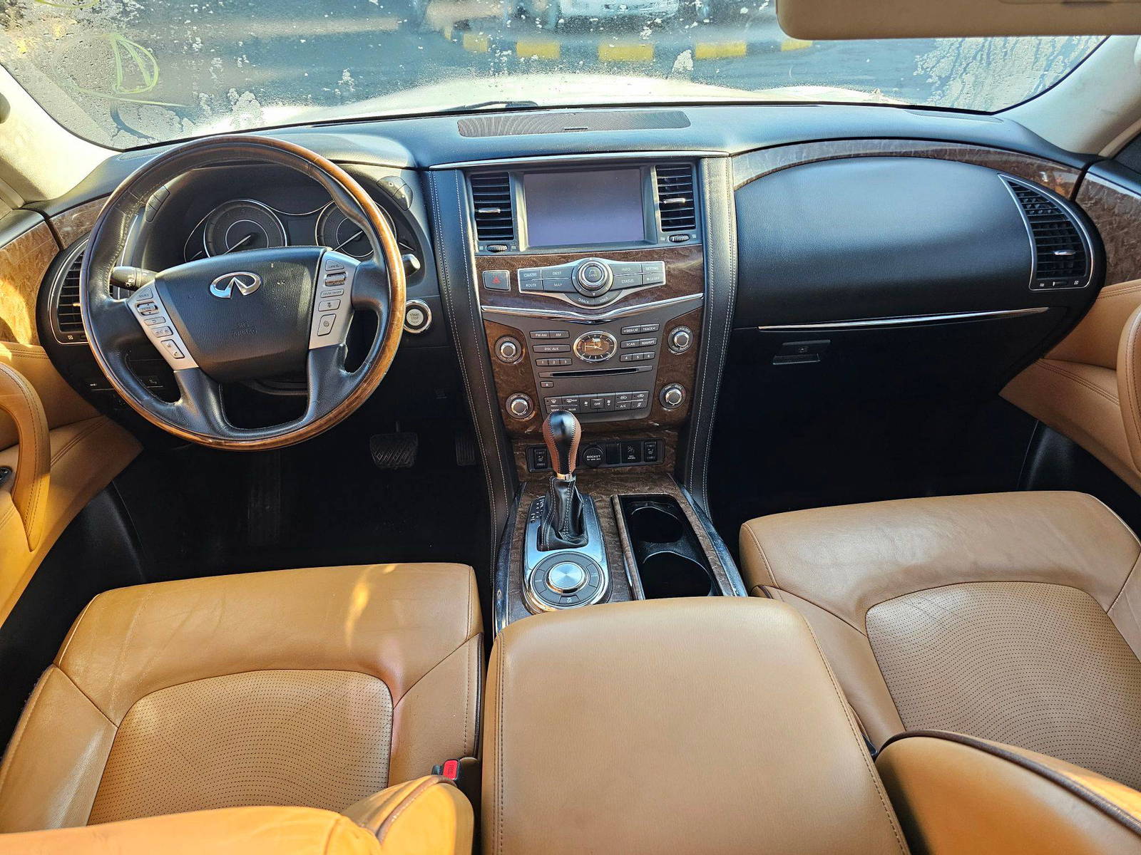 2016 INFINITI QX80 — 183479 Miles — Lot D9G9801392 — Souq - Marhaba Auctions Used Cars - Image 8