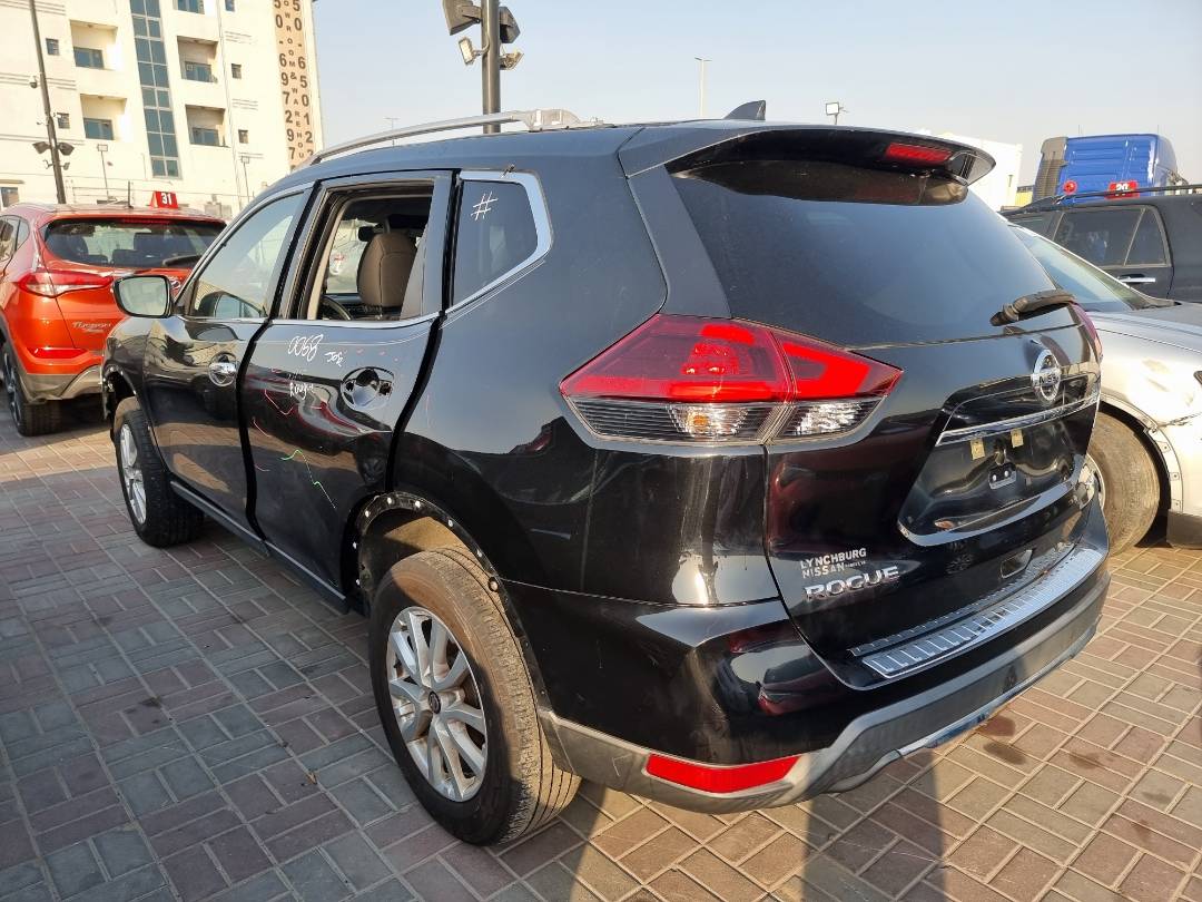 2018 NISSAN ROGUE — 125195 Miles — Lot 125487 — Ind. 12 - Marhaba Auctions Used Cars - Image 4