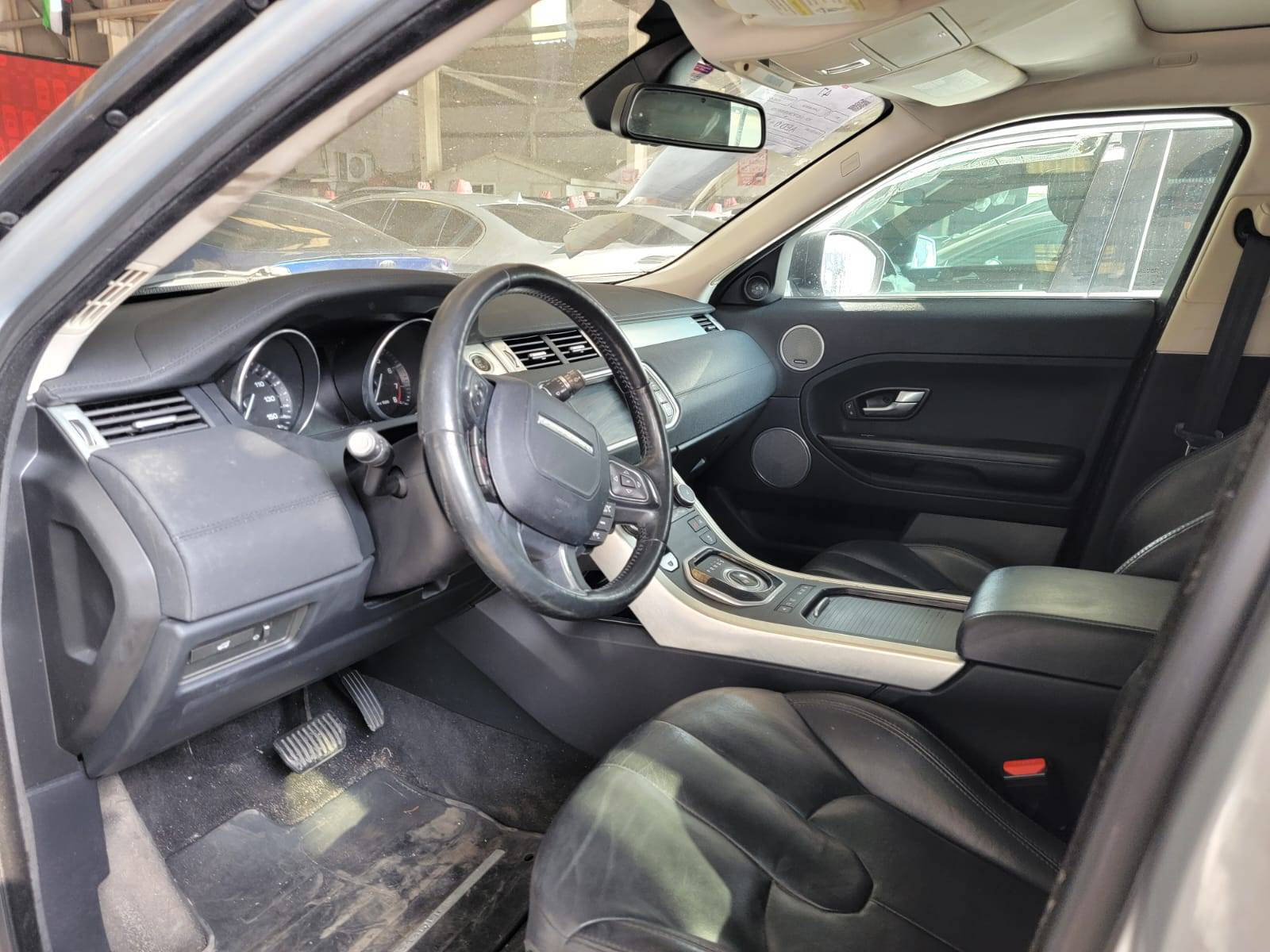 LAND ROVER RANGE ROVER EVOQUE PURE PLUS 2015 - Marhaba Auction Used Cars - Image 9