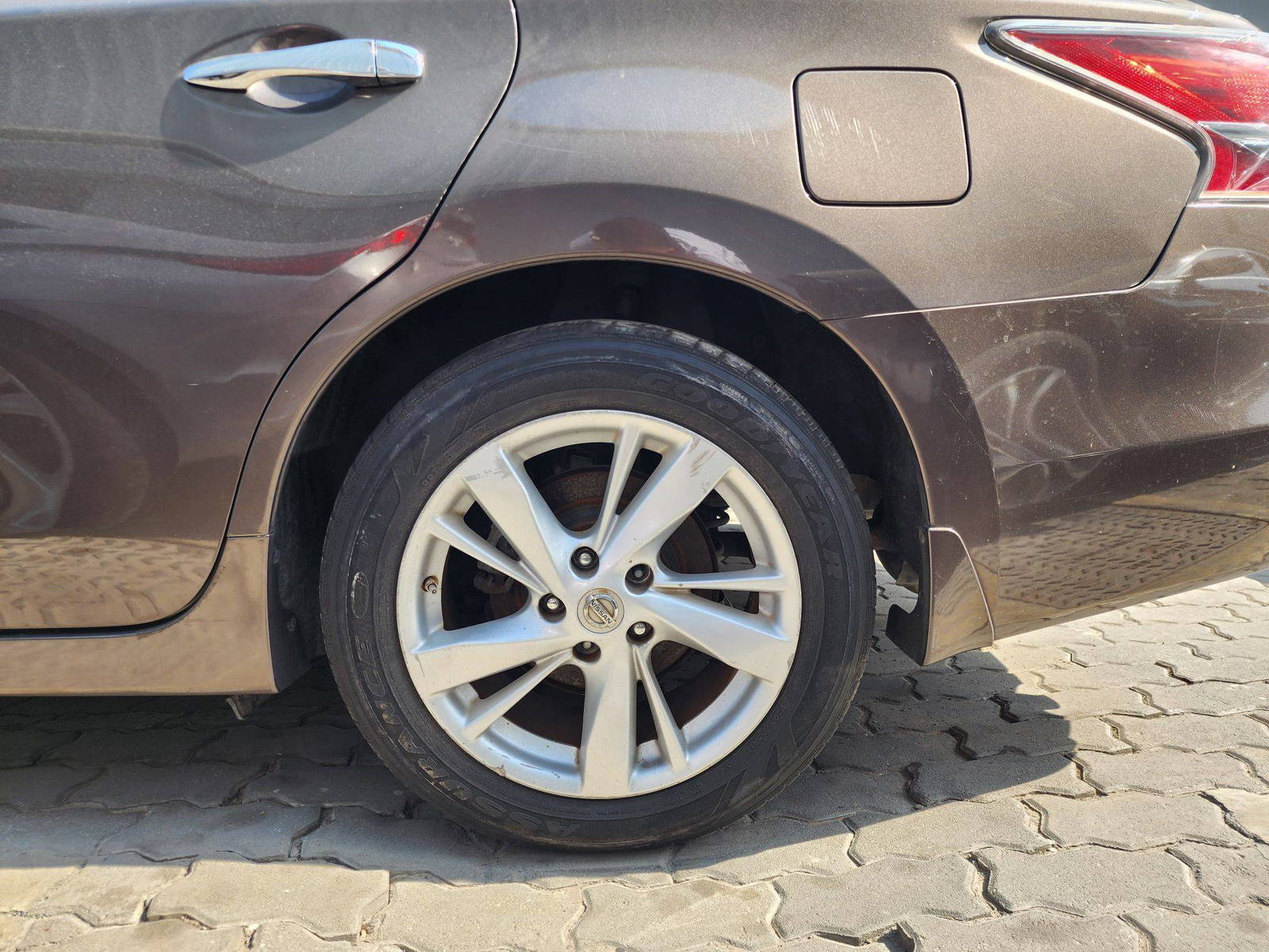 2015 NISSAN ALTIMA — 148240 Miles — Lot 4326405 — Souq - Marhaba Auctions Used Cars - Image 12