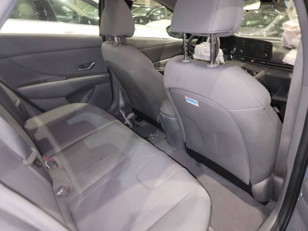 2021 HYUNDAI ELANTRA — 29210 Miles — Lot 70811123 - Marhaba Auctions Used Cars - Image 4