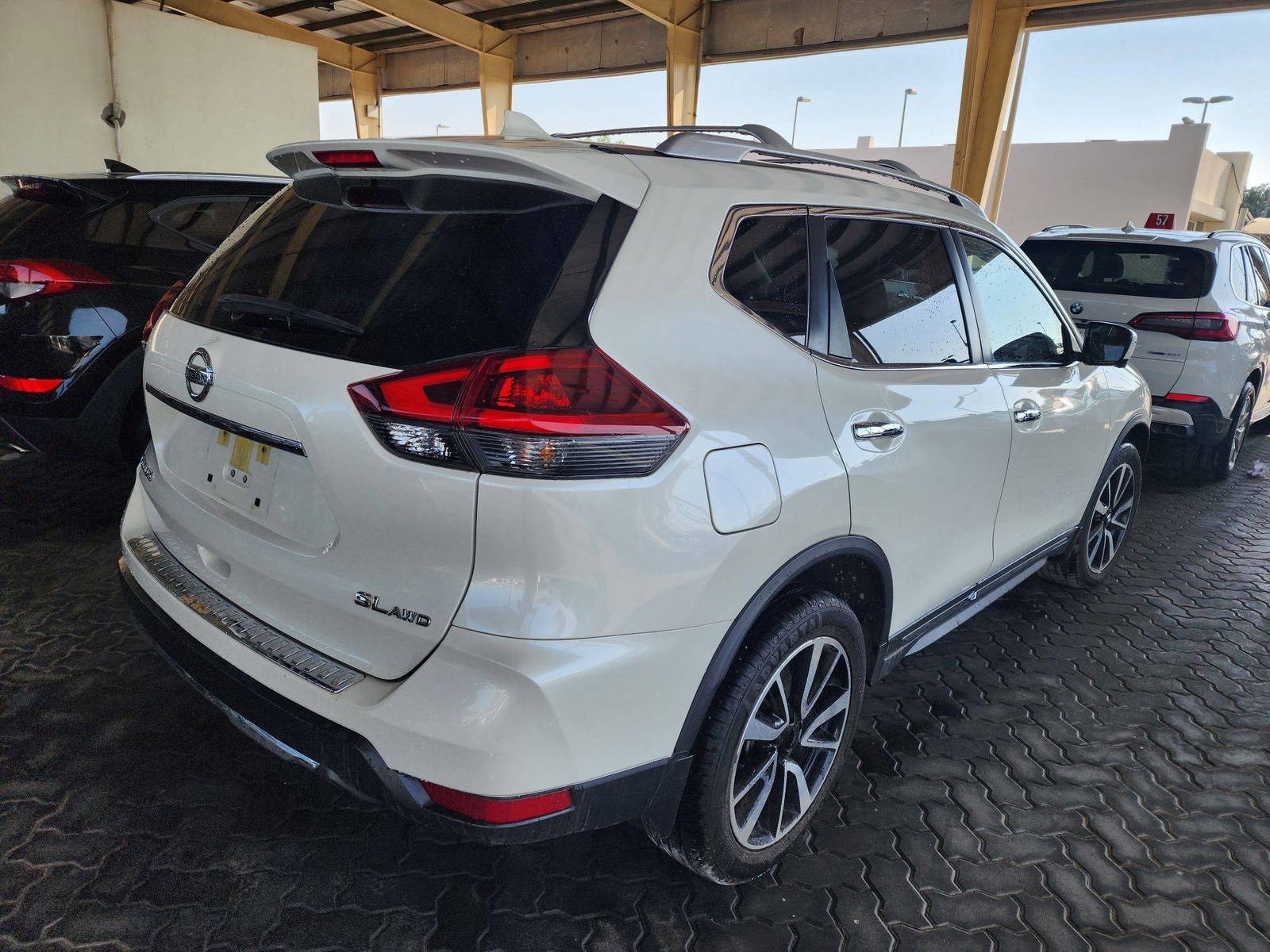 2018 NISSAN ROGUE — 137892 Miles — Lot 74124133 - Marhaba Auctions Used Cars - Image 3