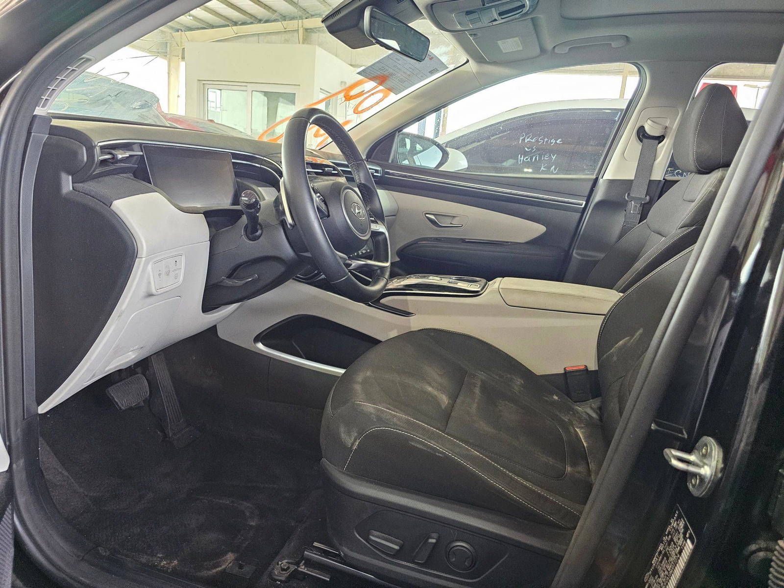 HYUNDAI TUCSON 2022 - Marhaba Auction Used Cars - Image 7