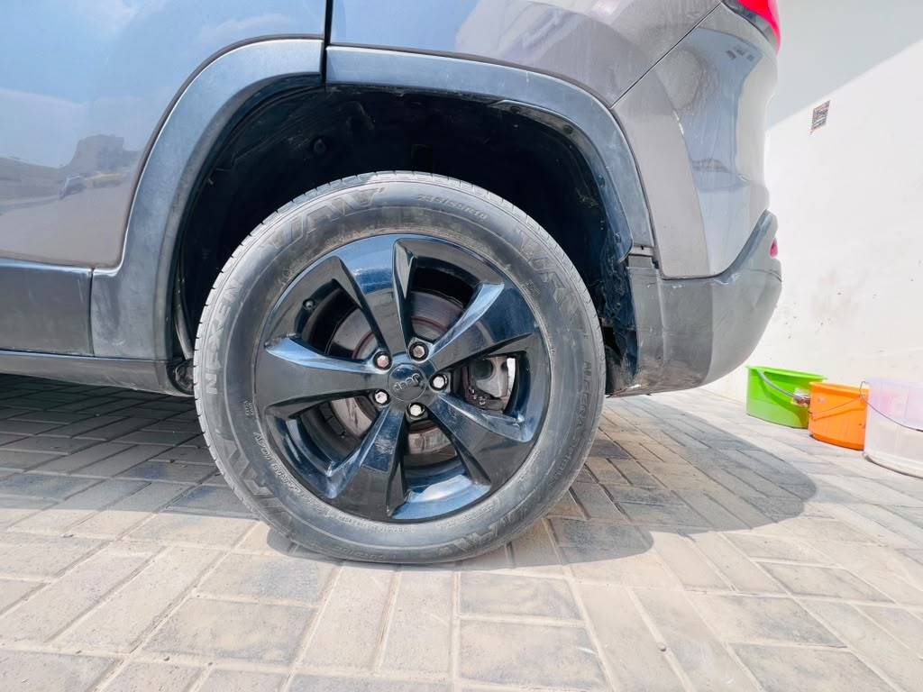 2018 JEEP CHEROKEE — 81494 Miles — Lot JD541134 - Marhaba Auctions Used Cars - Image 13