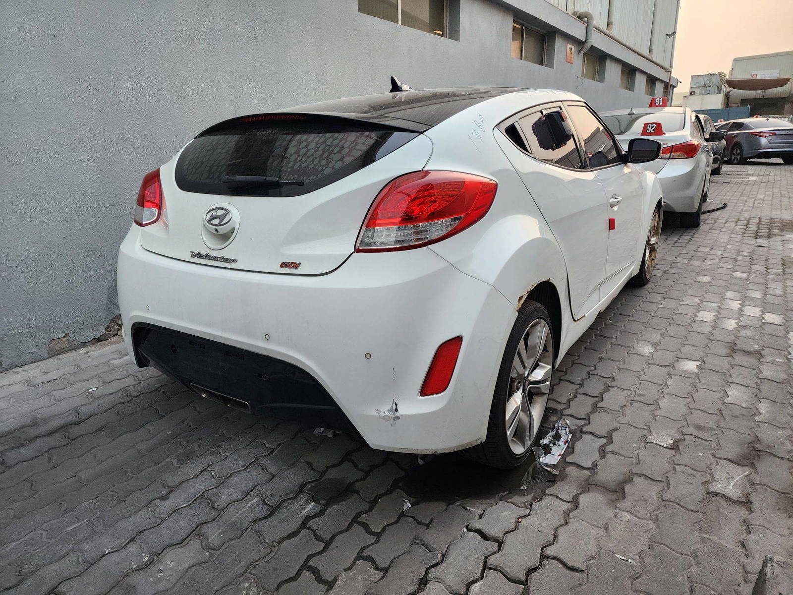 2012 HYUNDAI VELOSTER — 183651 KM — Lot 073935 — Main - Marhaba Auctions Used Cars - Image 6