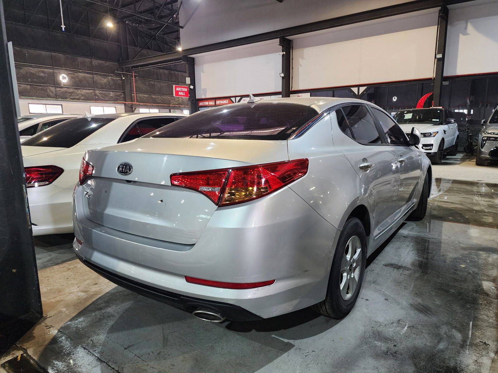 2012 KIA K5 — 204786 KM — Lot CA197987 — Al Quoz - Marhaba Auctions Used Cars - Image 5