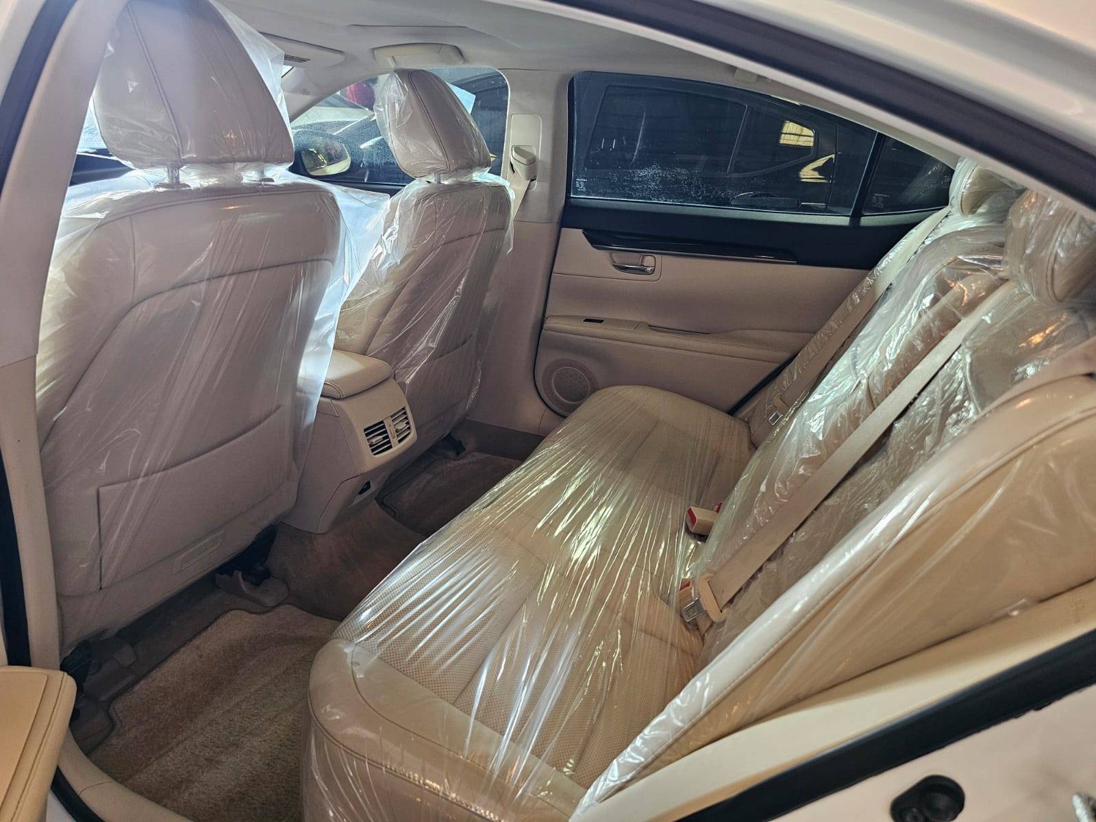 2013 LEXUS ES 330 — 104030 Miles — Lot GXD2071811 — Main - Marhaba Auctions Used Cars - Image 7