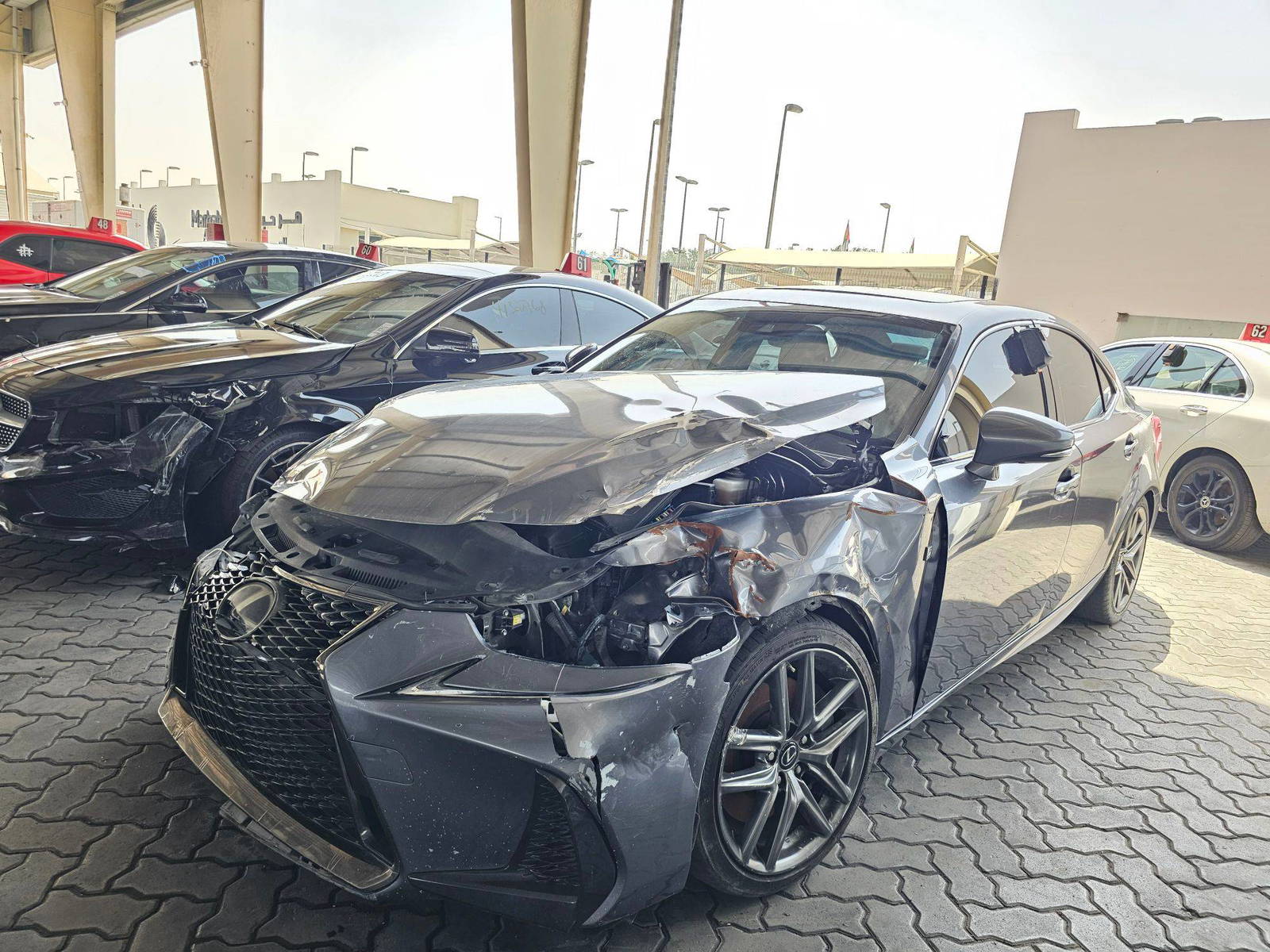 2017 LEXUS IS 200T — 98094 Miles — Lot H5050269 — Souq - Marhaba Auctions Used Cars - Image 5